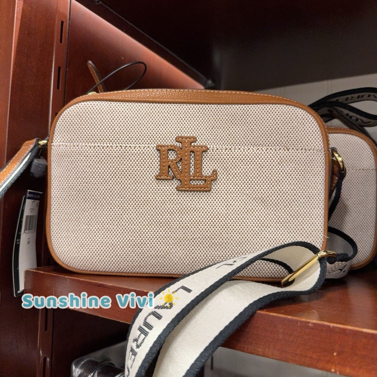 Lauren Ralph Lauren NWT Lauren Ralph Lauren Carrie Pebble Crossbody Bag Tan Size ONE SIZE - 1 Thumbnail