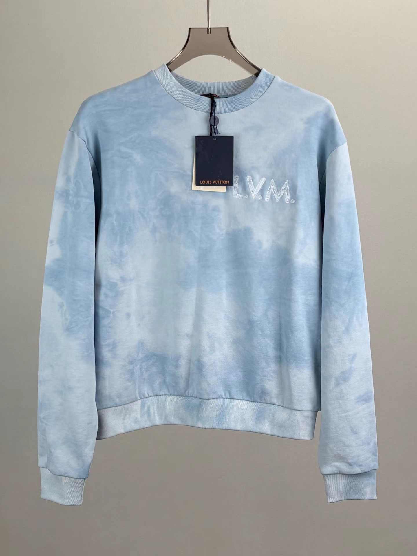 Louis Vuitton LV26 New Blue & White Tie-Dye Embroidered Sweatshirt Size US M / EU 48-50 / 2 - 1 Thumbnail