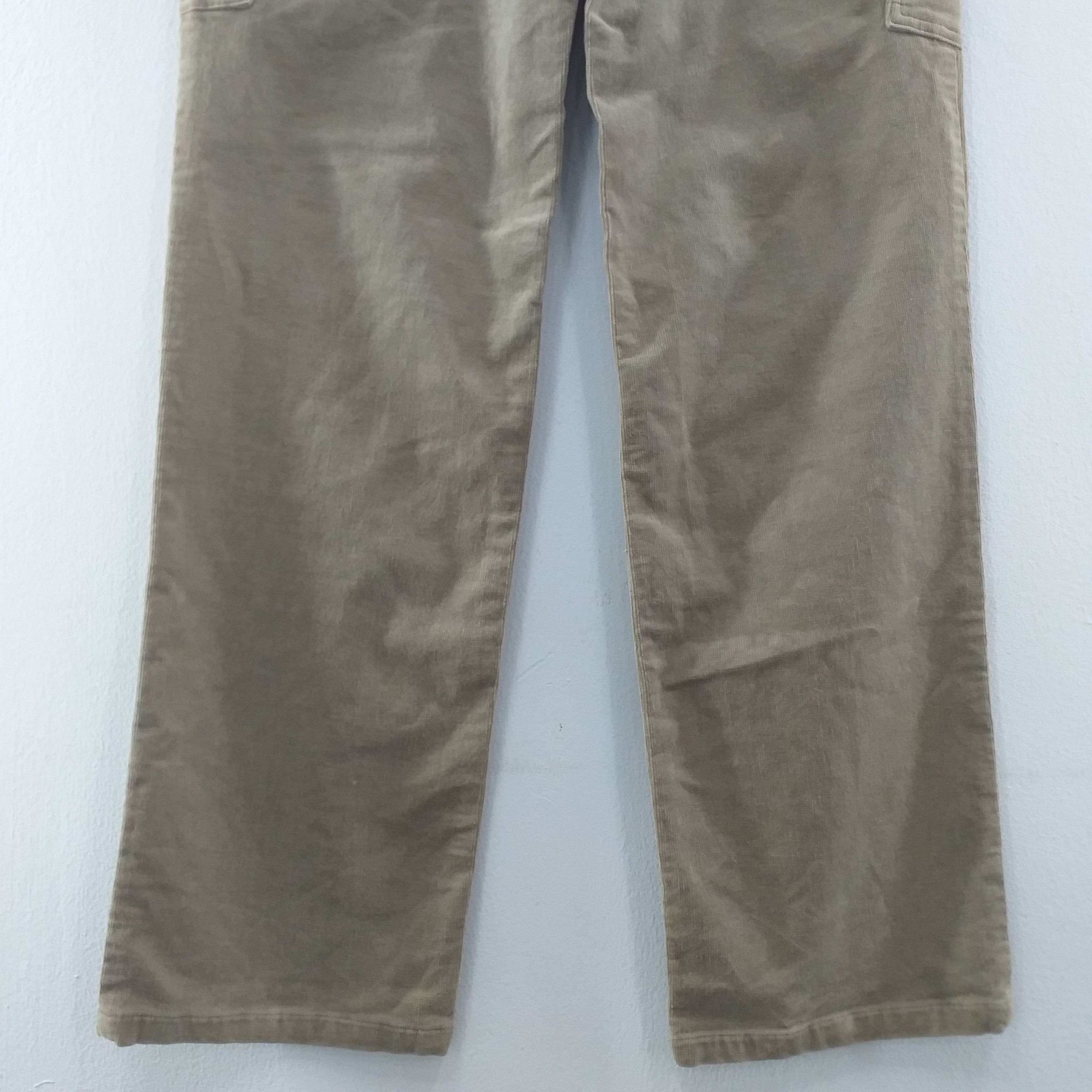 Japanese Brand Uniqlo Japanese Brand Cargo Corduroy Pocket Pant 30x33 CP033 Size US 30 / EU 46 - 6 Thumbnail
