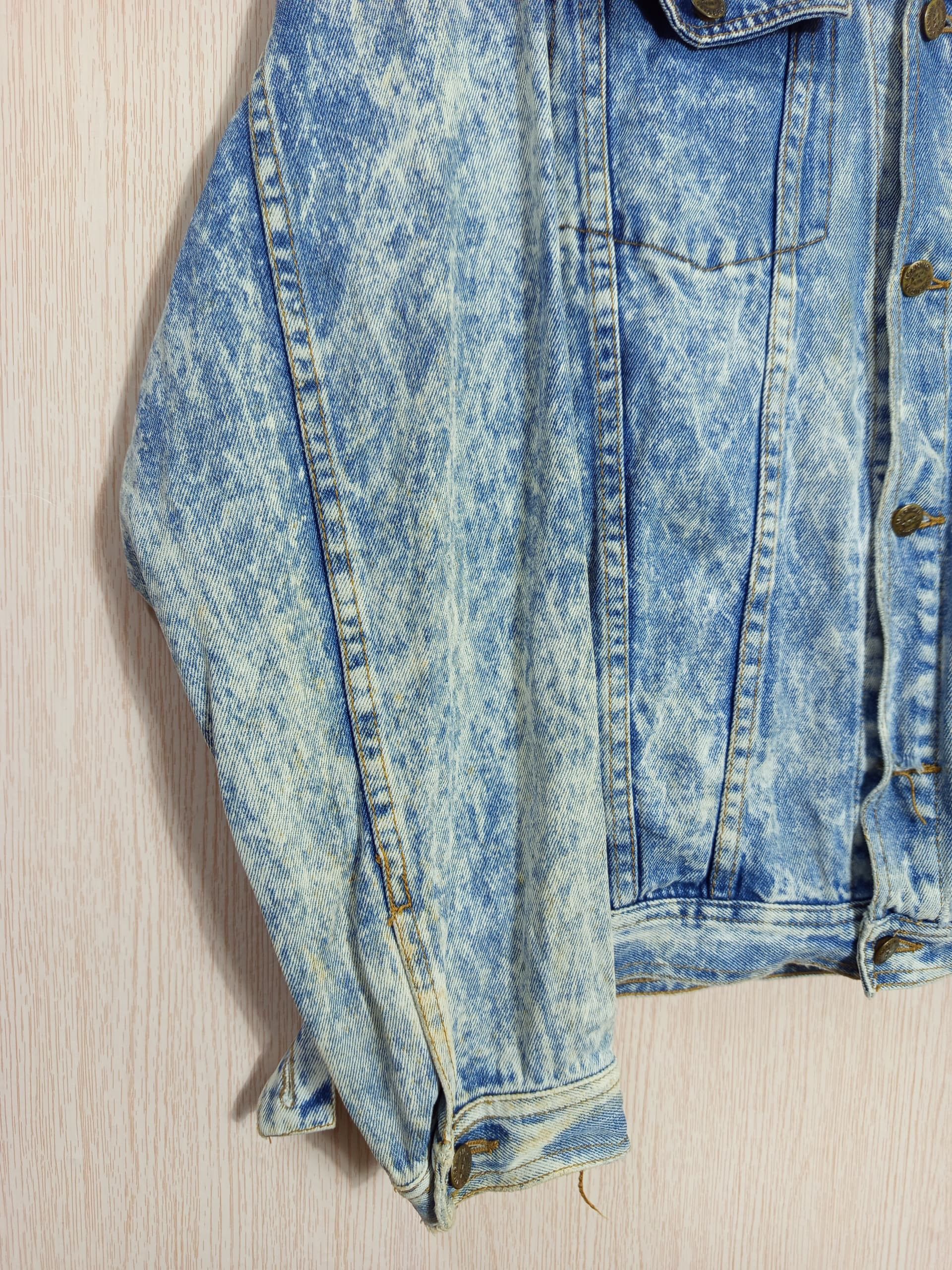 Japanese Brand Vintage Cowboy Distressed Denim Jacket Size US L / EU 52-54 / 3 - 7 Thumbnail