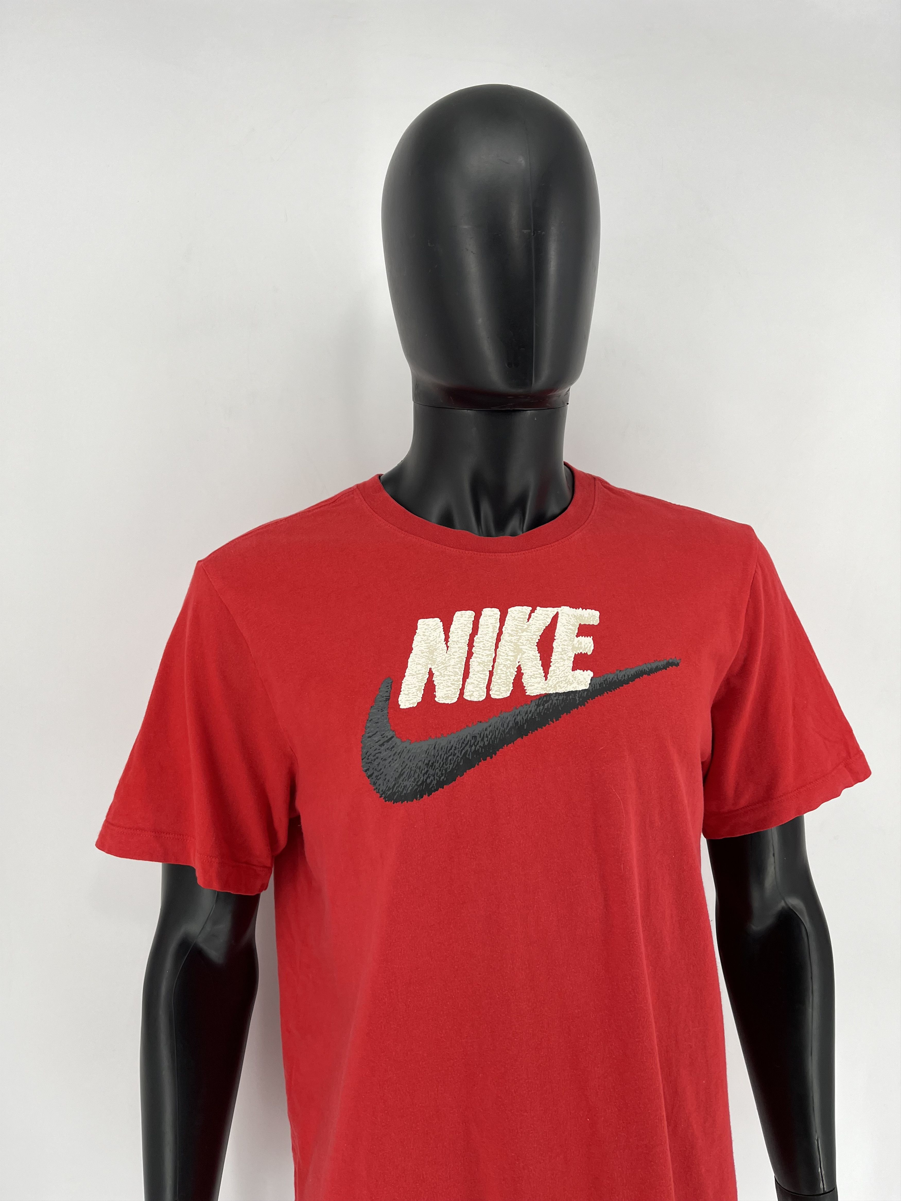 Nike Vintage Y2K Nike Big Logo Tee Travis Scott Style Grailed Size US L / EU 52-54 / 3 - 4 Thumbnail