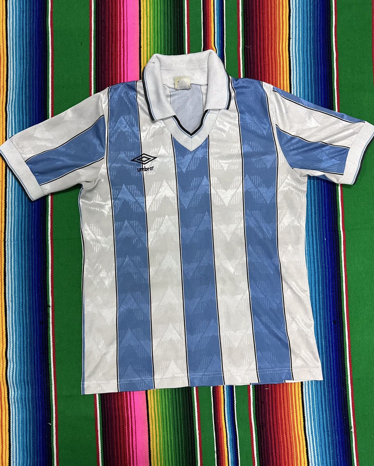 Umbro 💥Vintage umbro💥 argentina tribute jersey 💥 Size US M / EU 48-50 / 2 - 1 Thumbnail