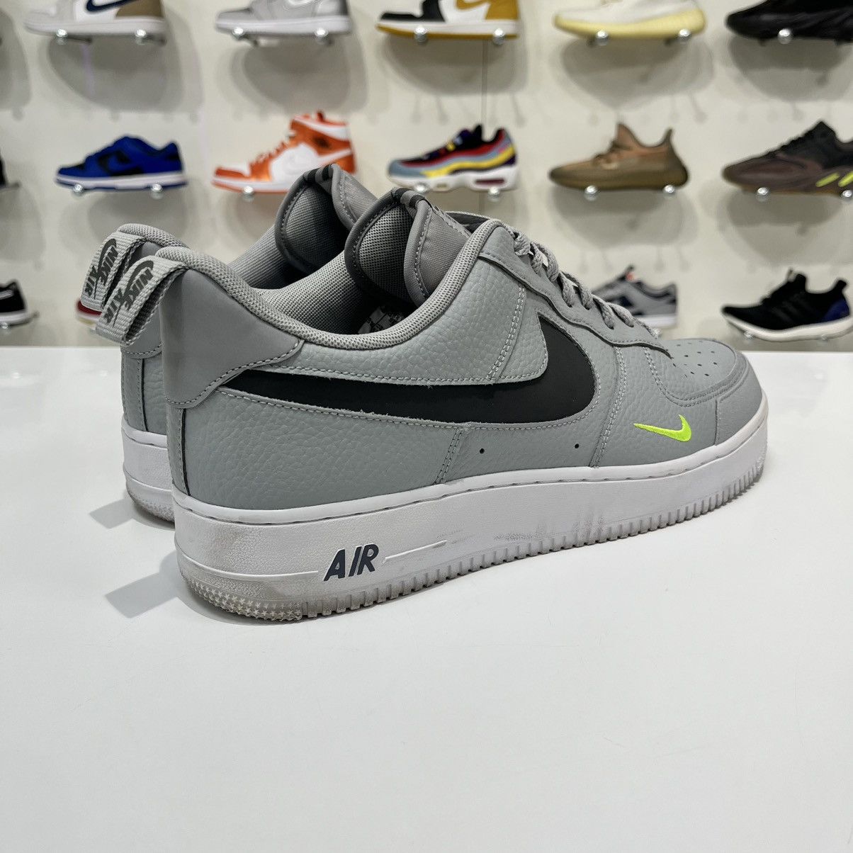 Nike Nike Air Force 1 LV8 Light Smoke Grey Size US 12 / EU 45 - 4 Thumbnail