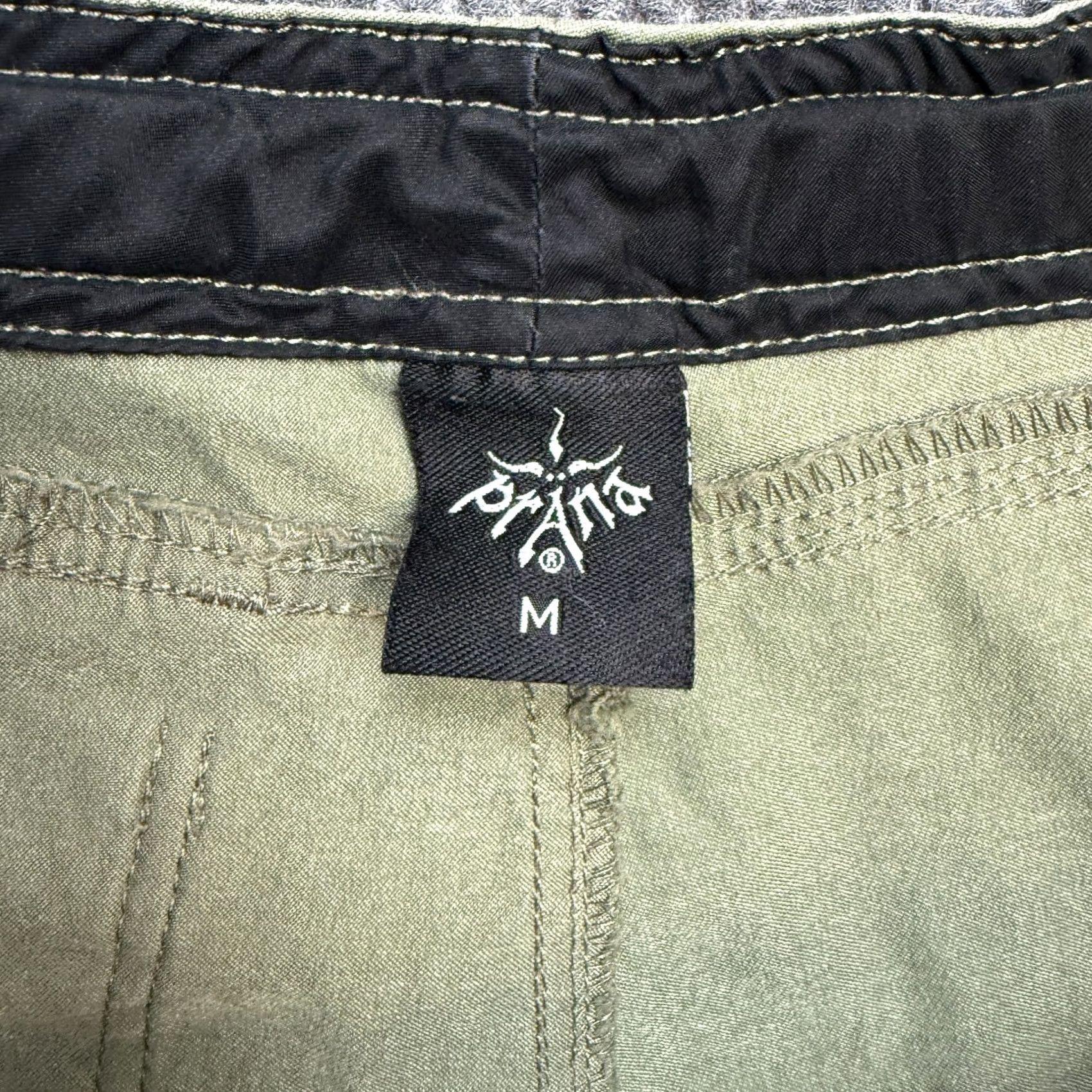 Prana prAna Pants Mens M 34x33 Green Nylon Belted Convertible Roll Up Cargo Pocket Regular Size US 31 - 7 Thumbnail