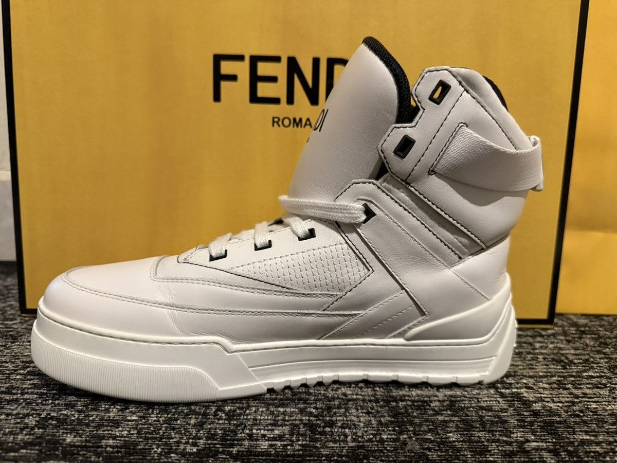 Fendi Tennis Fendi Leather Hightop Sneakers Model 7e1397a0u3f0454 Size US 8 / EU 41 - 2 Thumbnail