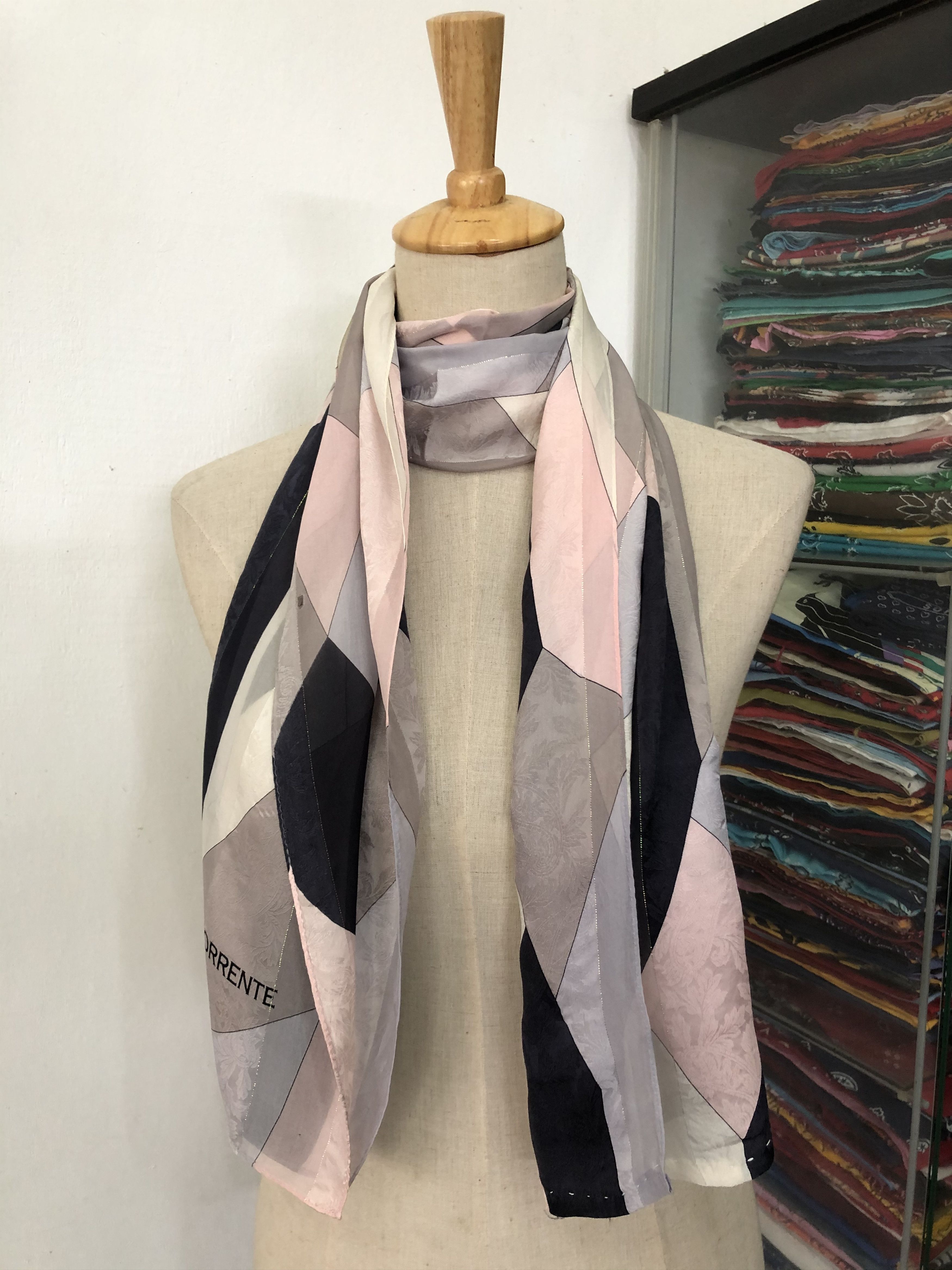 Vintage Vintage Torrente Silk Scarf Size ONE SIZE - 1 Thumbnail