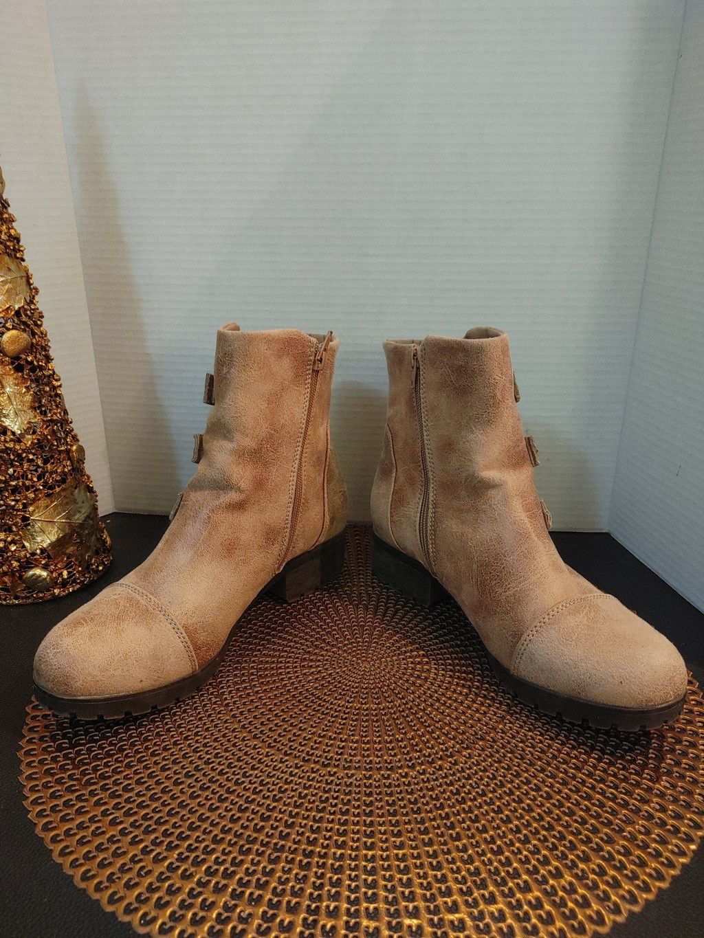 Sugar Sugar Inayah Boots Size 9.5M Size US 9 / IT 39 - 4 Thumbnail