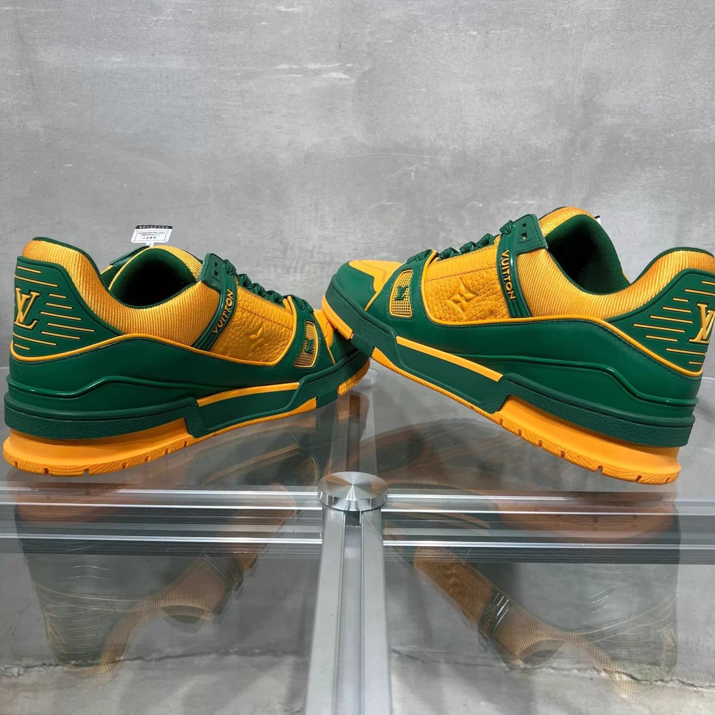 Louis Vuitton LV Trainer Yellow Green UK7.5 41.5 Size US 8.5 / EU 41-42 - 5 Thumbnail