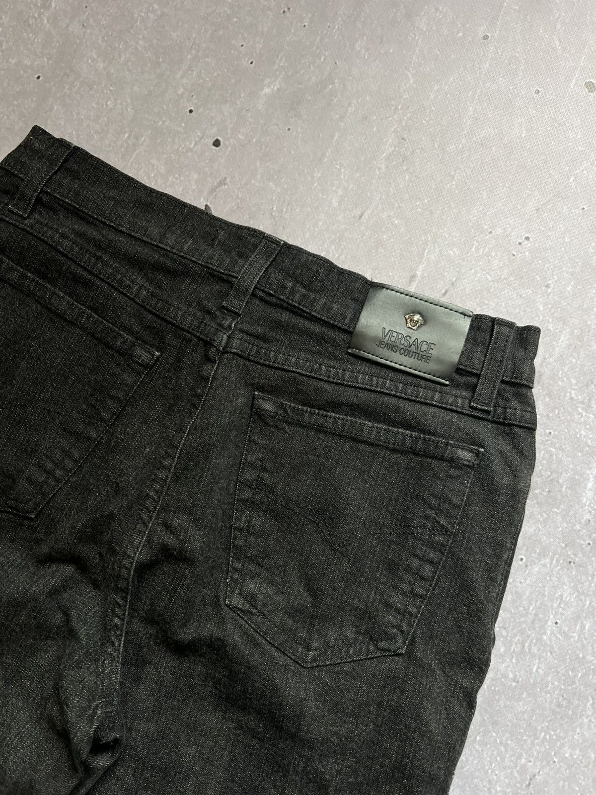 Versace Very Rare Jeans From Versace Jeans Couture Women Size L Y2K Size 32" / US 10 / IT 46 - 3 Thumbnail