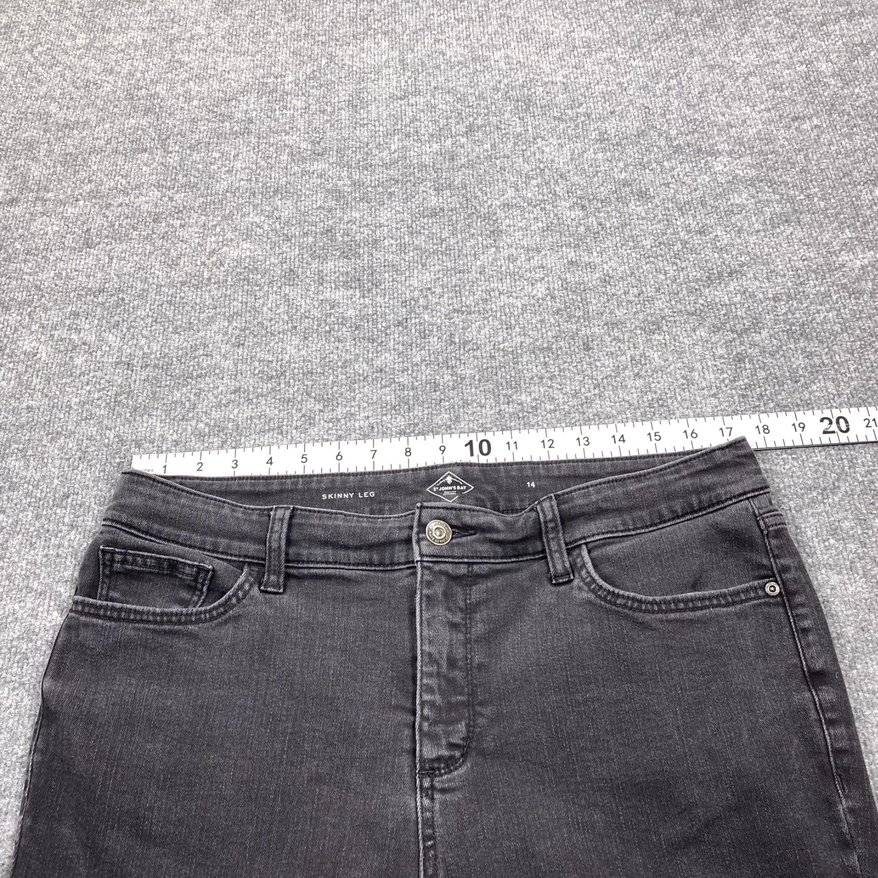 Vintage St. John's Bay Jeans Womens 14 Gray Charcoal Wash Skinny Slim Stretch Denim Size 36" / US 14 / IT 50 - 5 Thumbnail