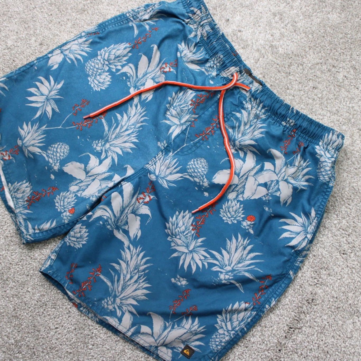 Quiksilver Quiksilver Waterman Boardshorts Mens 32 Blue 100% Polyester Swim Trunks 9" Inseam Board Shorts Beach Surfing Style Mens Size US 32 / EU 48 - 3 Thumbnail
