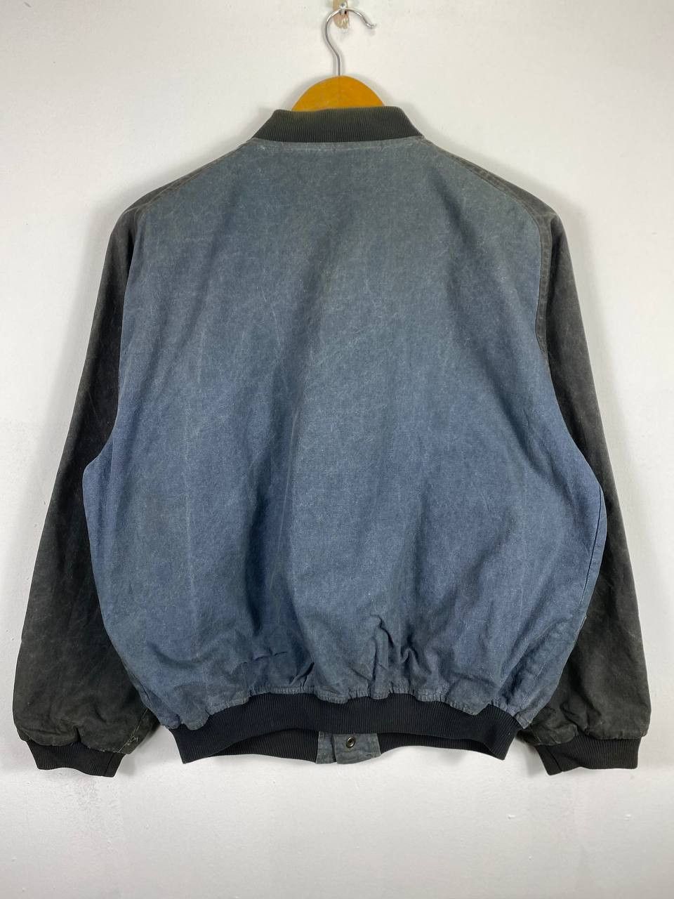 Japanese Brand vintage japanese brand cotton bomber jacket nice design Size US M / EU 48-50 / 2 - 8 Thumbnail