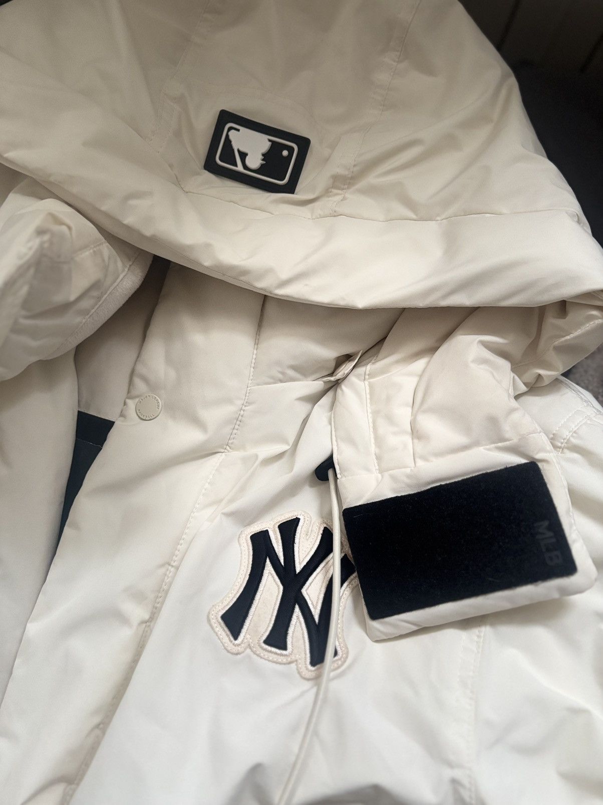 MLB MLB Korea Monster Parka NY Yankees – AESPA Karina Campaign Size M / US 6-8 / IT 42-44 - 4 Thumbnail