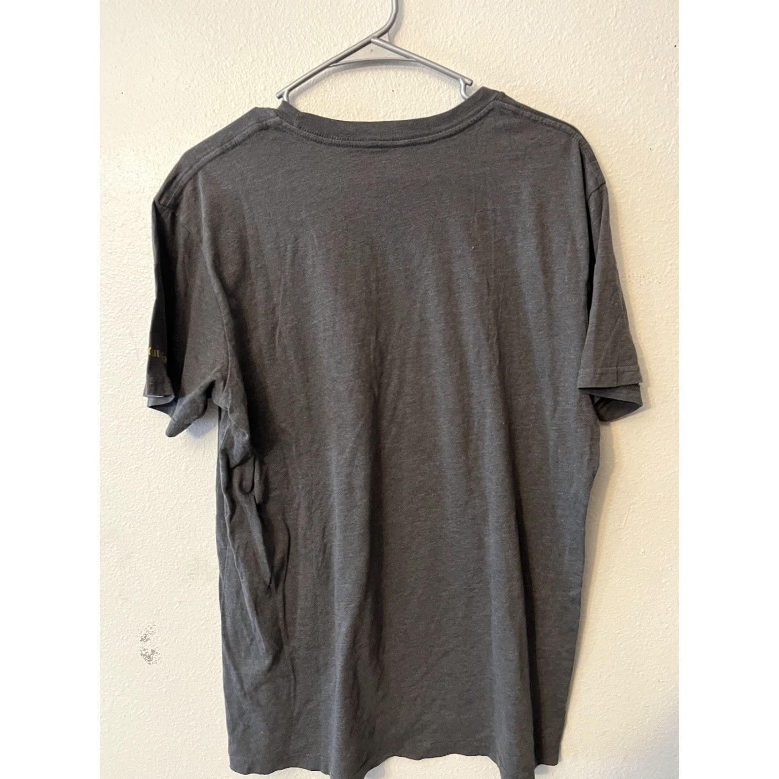 Logo 7 Columbia Logo Tee T Shirt Men's Large Gray Graphic Crew Neck Short Sleeve All Seasons Fisherman Columbia PFG Boats Fish Theme Size US L / EU 52-54 / 3 - 3 Thumbnail