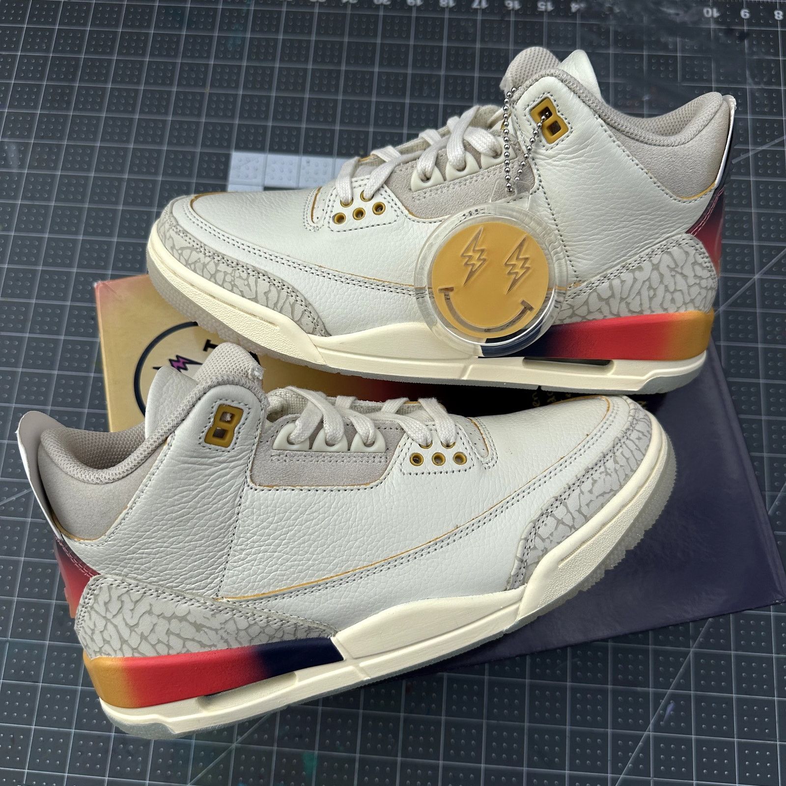 Jordan Brand Brand New J Balvin x Jordan 3s Size US 6.5 / IT 36.5 - 1 Thumbnail
