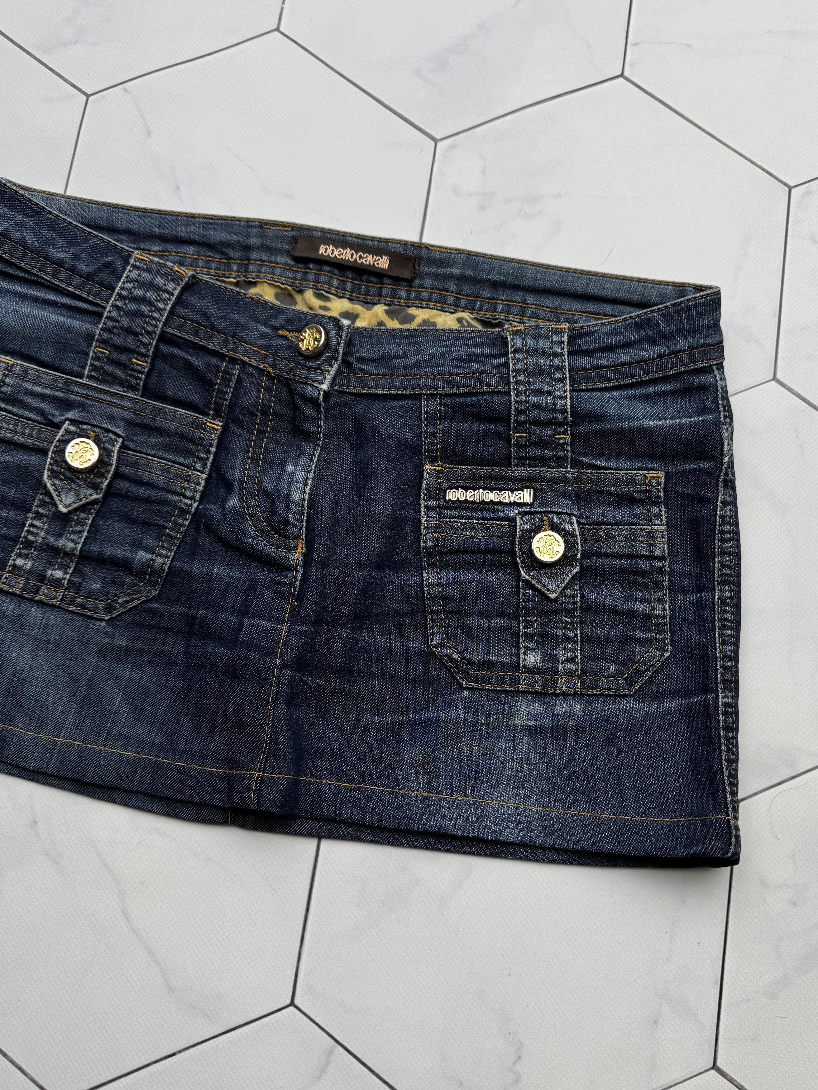 Roberto Cavalli Roberto Cavalli Vintage Mini Skirt (B199) Size 30" / US 8 / IT 44 - 3 Thumbnail