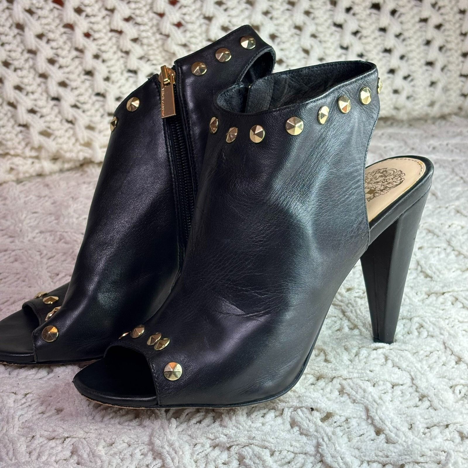 Vince Camuto Vince Camuto Black Leather Peep Toe Heel Booties w/ Gold Ton Size US 7.5 / IT 37.5 - 4 Thumbnail