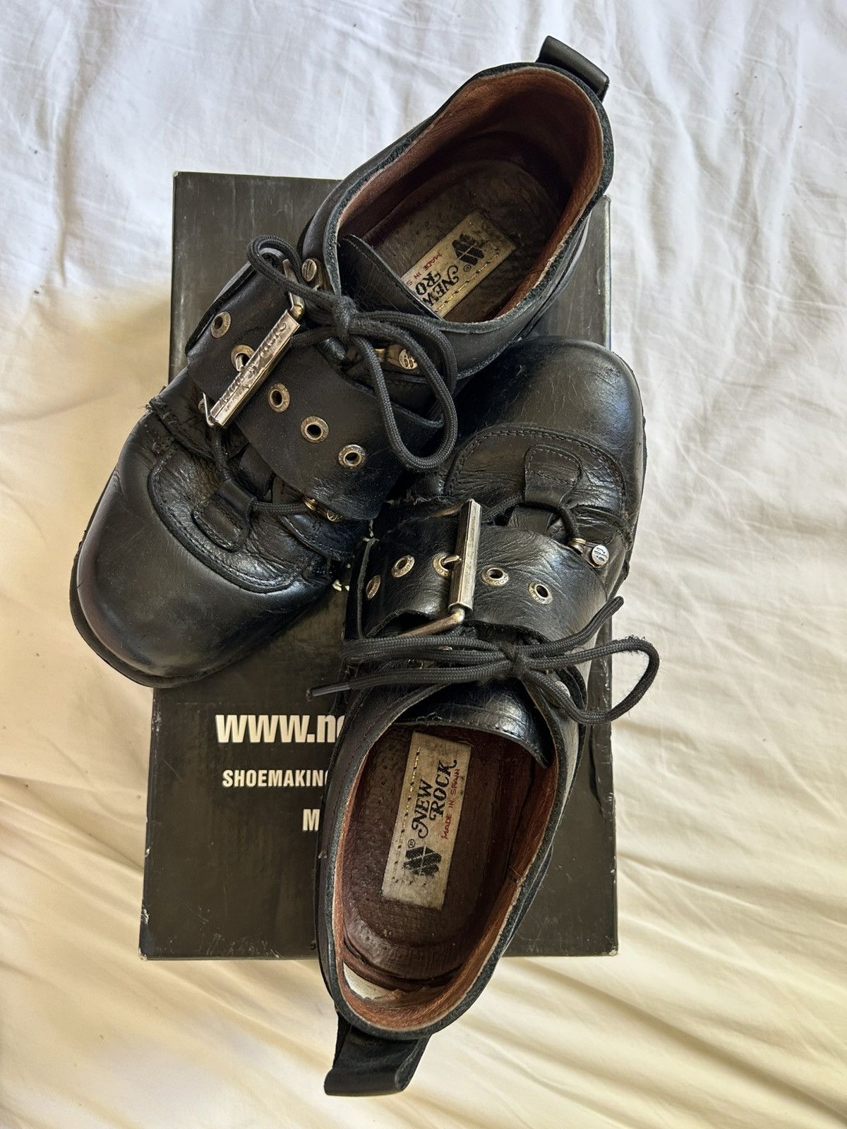 New Rock rare deadstock New Rocks with metal buckle and tire soles Size US 7 / EU 40 - 1 Thumbnail