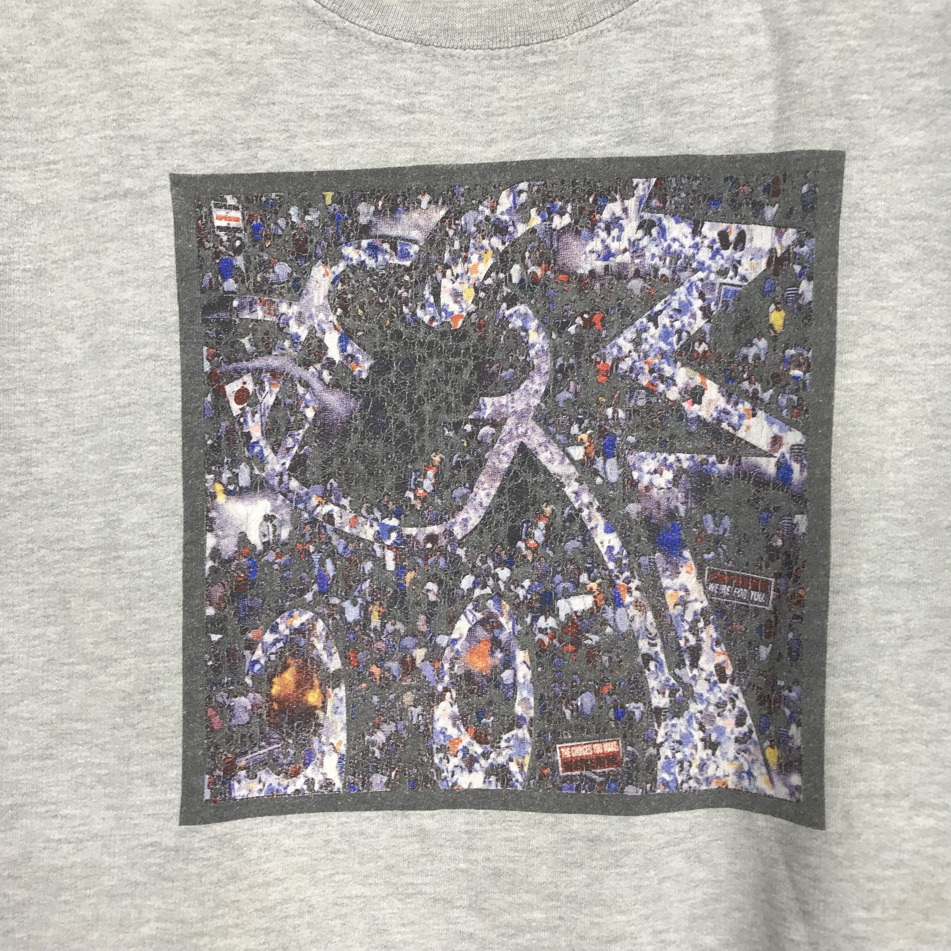 The Hundreds The hundred adam bomb collection pop art - 17 Size US M / EU 48-50 / 2 - 3 Thumbnail