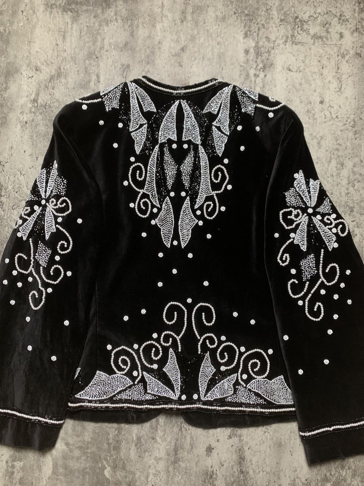 Paoloni Vintage 90s Franca V Paoloni Velvet Beaded Blazer Size M / US 6-8 / IT 42-44 - 5 Thumbnail
