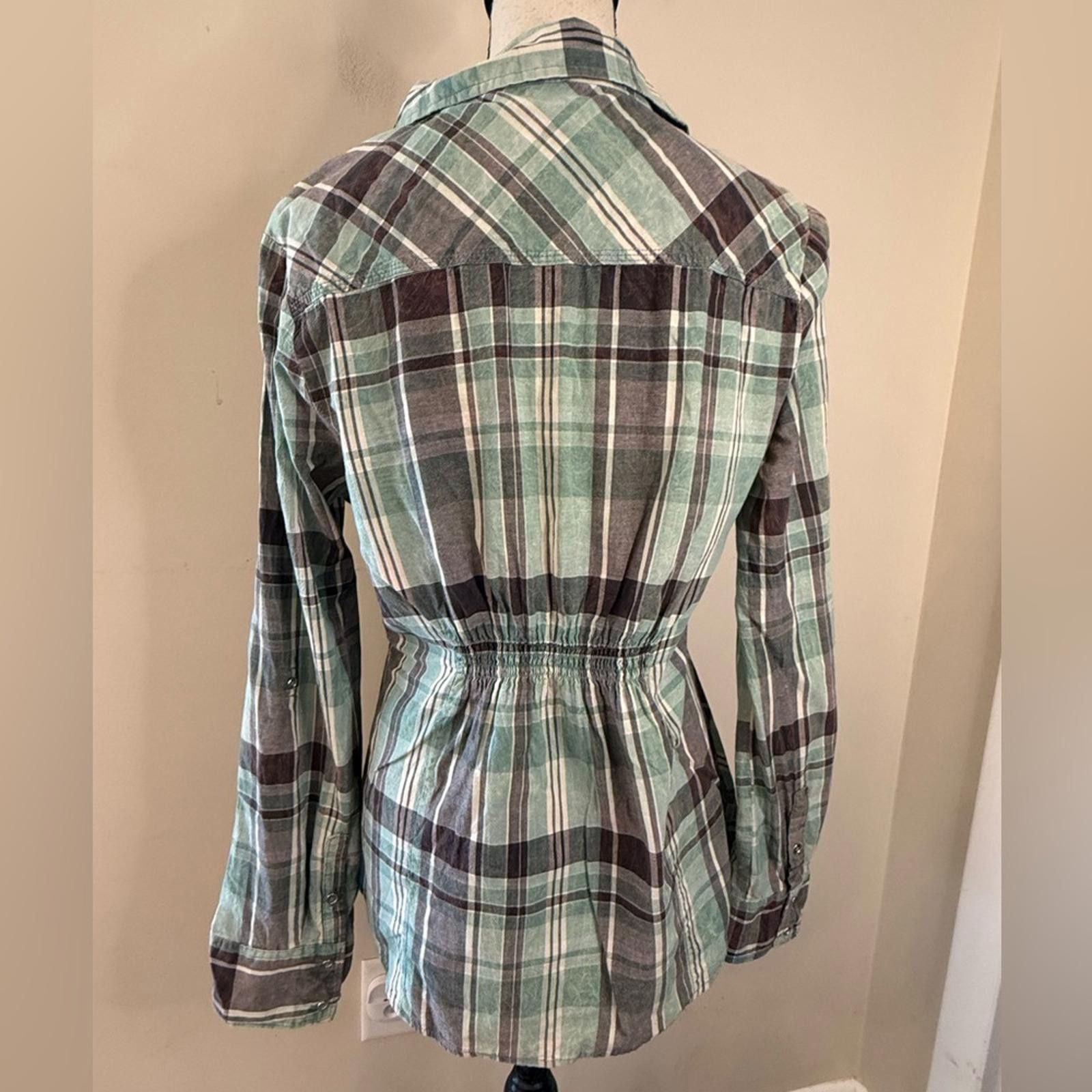 Other Overdrive western V neck ruffled button up shirt SZ LG Size L / US 10 / IT 46 - 5 Thumbnail