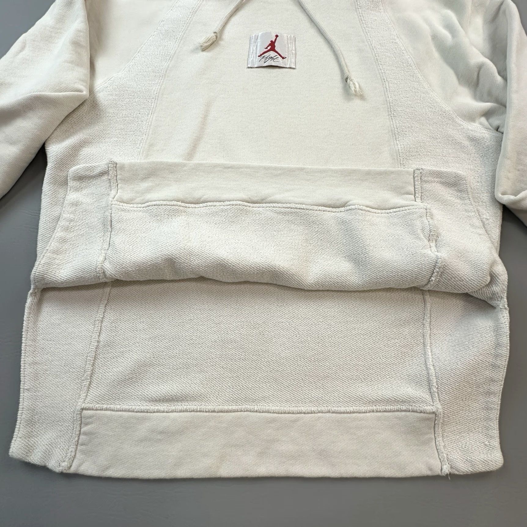 Jordan Brand Nike Jordan Sportswear Wings Hoodie Mens Small Beige Heavyweight Oversized Pullover Gym & Training 90s Retro Outdoor Pockets logo Brand: Jordan Size US S / EU 44-46 / 1 - 6 Thumbnail