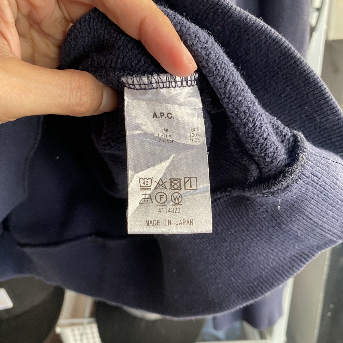 A.P.C. A.P.C Men’s Rue Madame Paris Crewneck Sweatshirt M Boxy Size US M / EU 48-50 / 2 - 9 Thumbnail