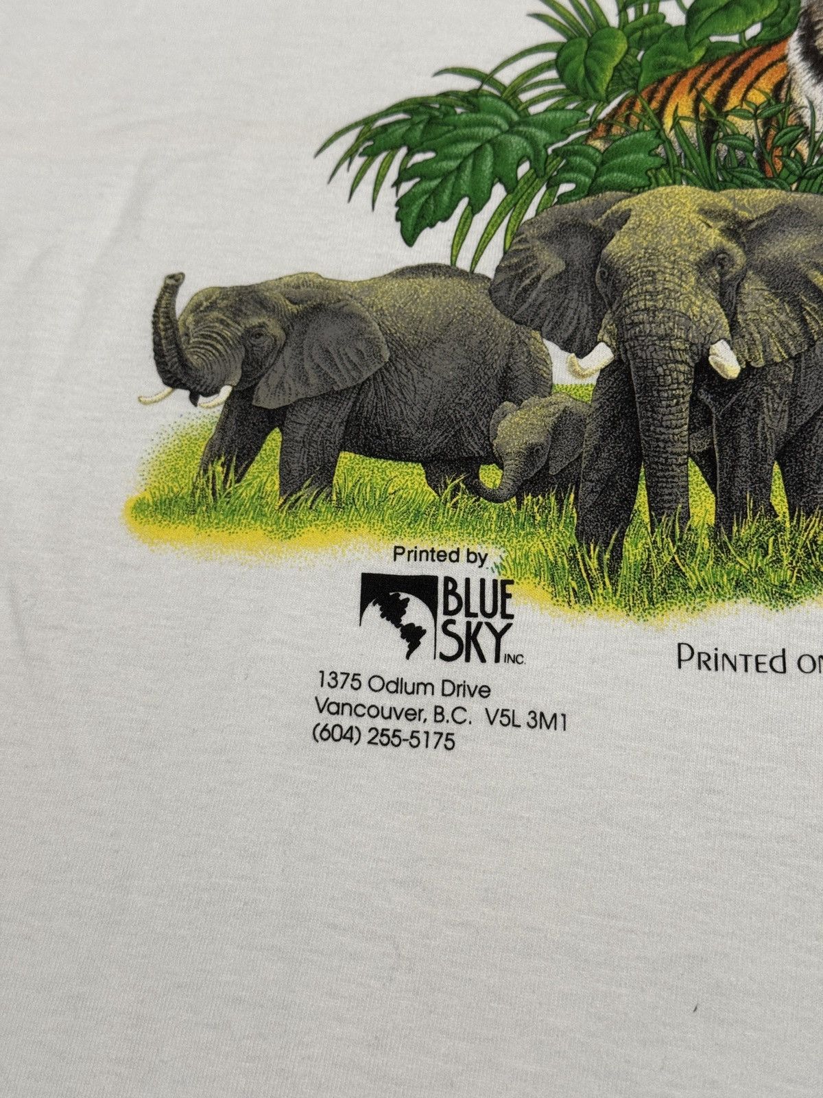 Habitat Endangered Species Habitat Animal Test Print XL 90s T Shirt Size US XL / EU 56 / 4 - 4 Thumbnail
