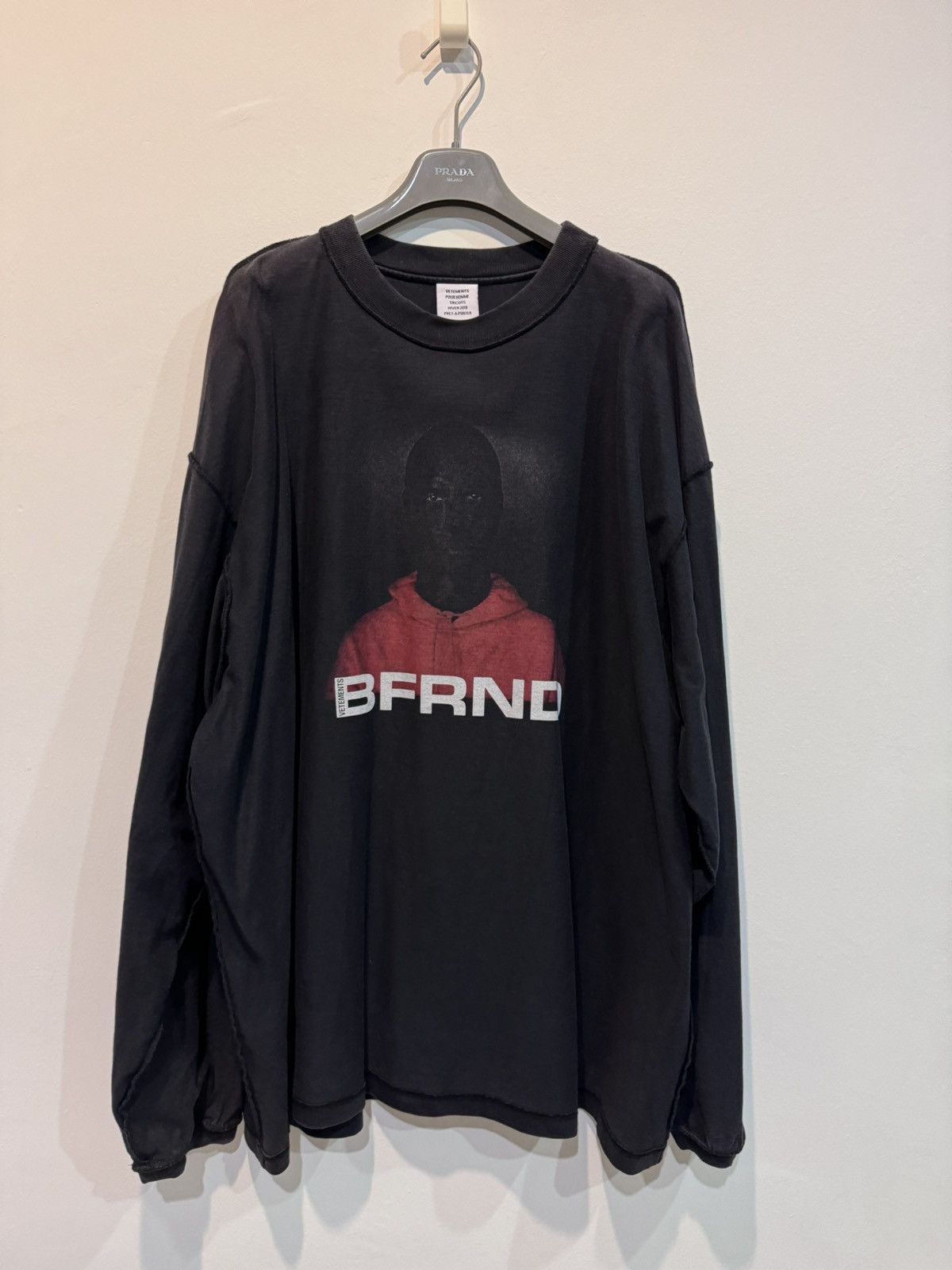 VETEMENTS BFRND グラフィック Tシャツ ダークグレー