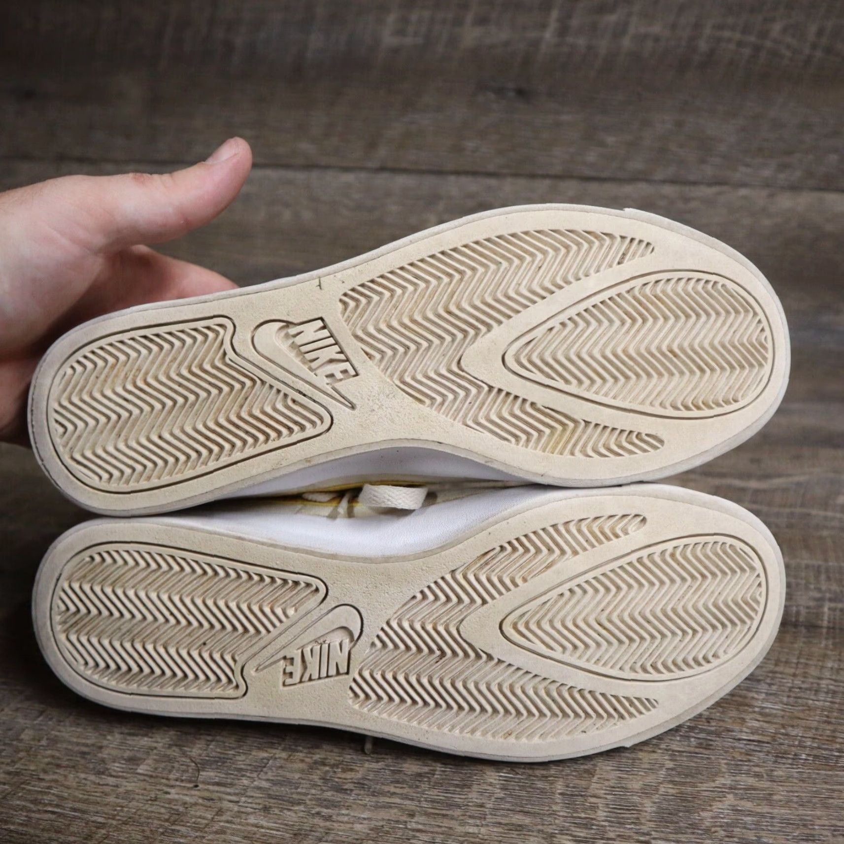 Nike Nike Court Royale AC White Athletic Sneakers Women's Size 10 Casual Comfort Size US 12 / IT 42 - 7 Thumbnail