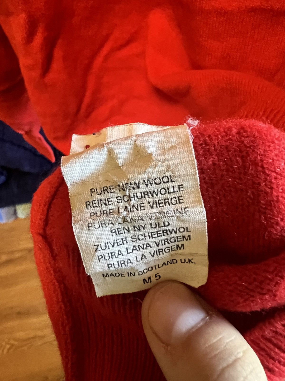 Burberry × Vintage MOVING SALE | LAMBSWOOL BURBERRY SWEATER ❤️❤️ Size US M / EU 48-50 / 2 - 4 Thumbnail