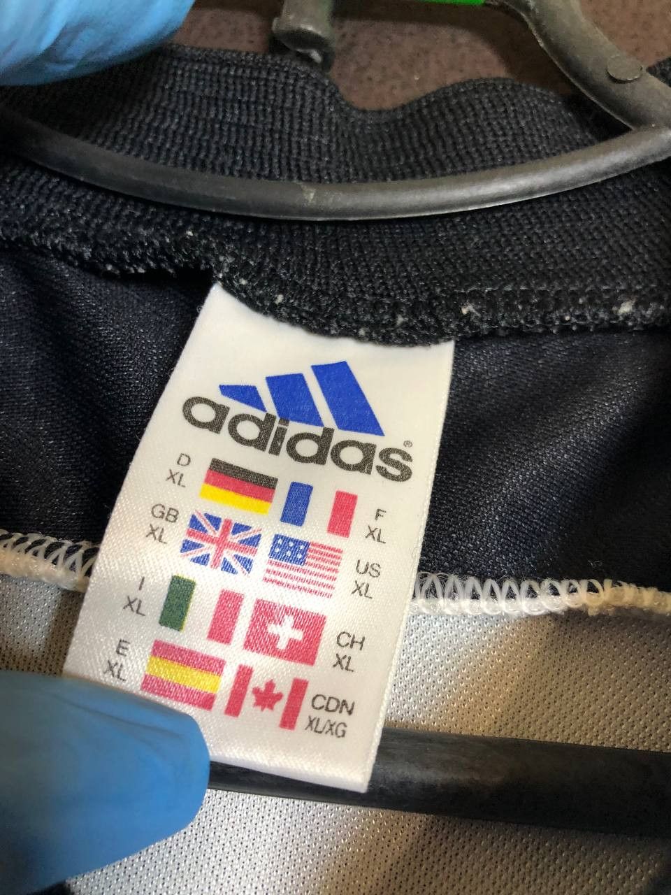 Adidas Adidas 90s template football shirt / jersey. XL mens. Size US XL / EU 56 / 4 - 9 Thumbnail
