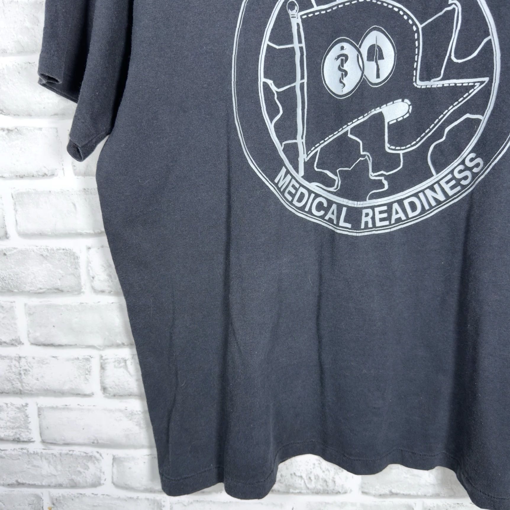 Vintage VINTAGE Oneita USA Graphic Tee Mens XL Black Stitch T-Shirt Century? Size US XL / EU 56 / 4 - 3 Thumbnail