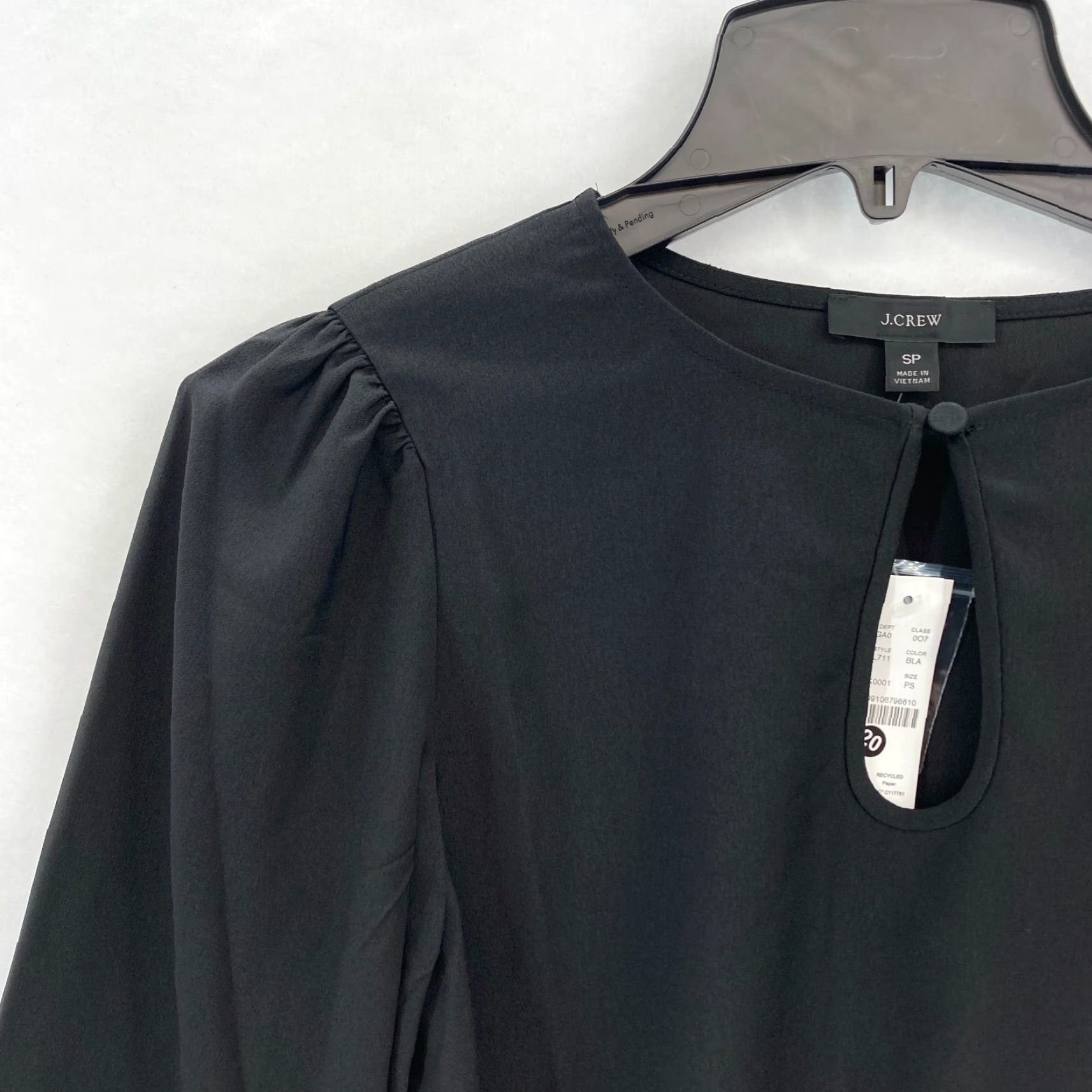 J.Crew J.CREW Puff Sleeve Satin Back Crepe Top Women's SP Petite Black Keyhole Neckline Shirt Size S / US 4 / IT 40 - 3 Thumbnail