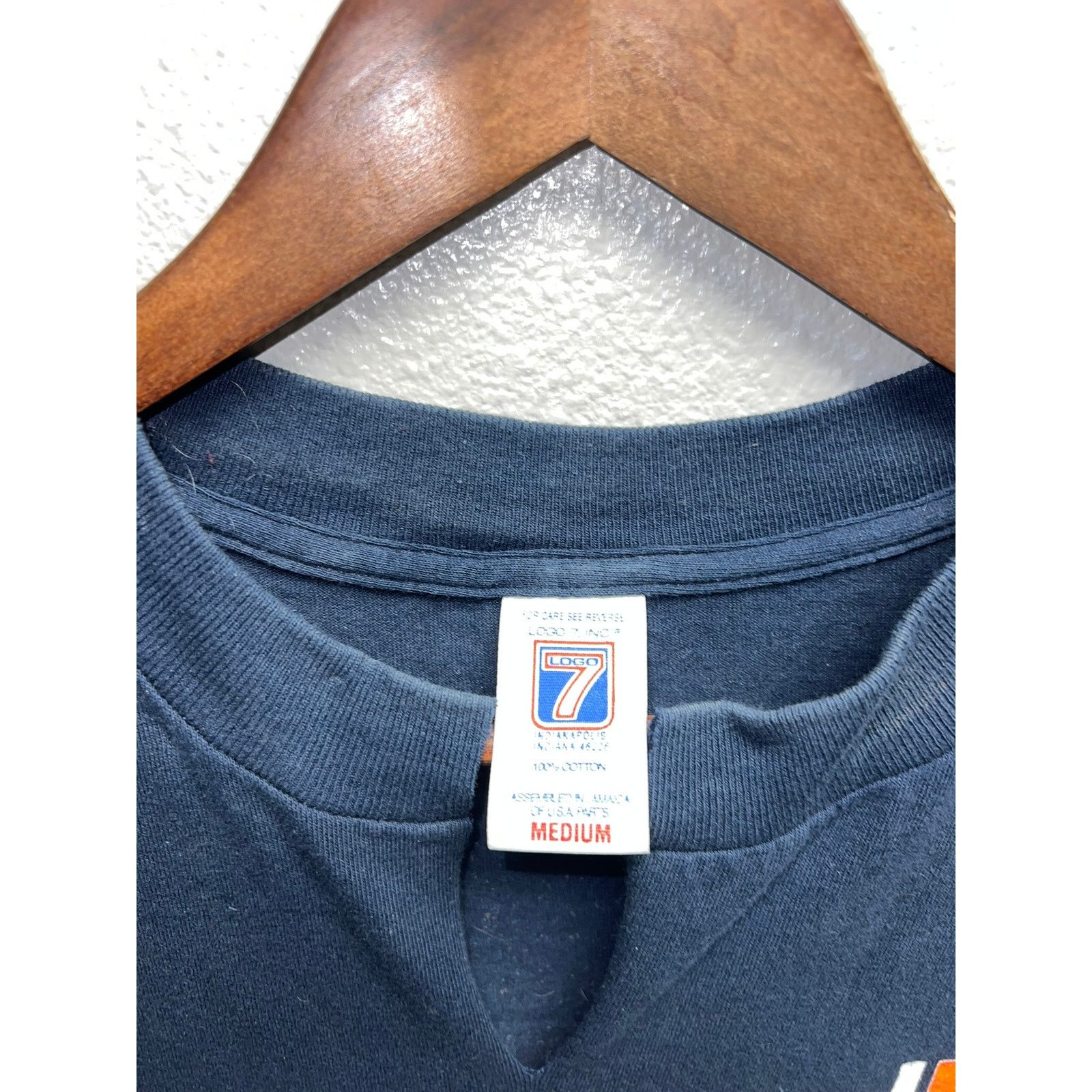 Vintage Vintage Womens Denver Broncos Shirt Logo 7 Cut Neck NFL VTG Size M / US 6-8 / IT 42-44 - 5 Thumbnail