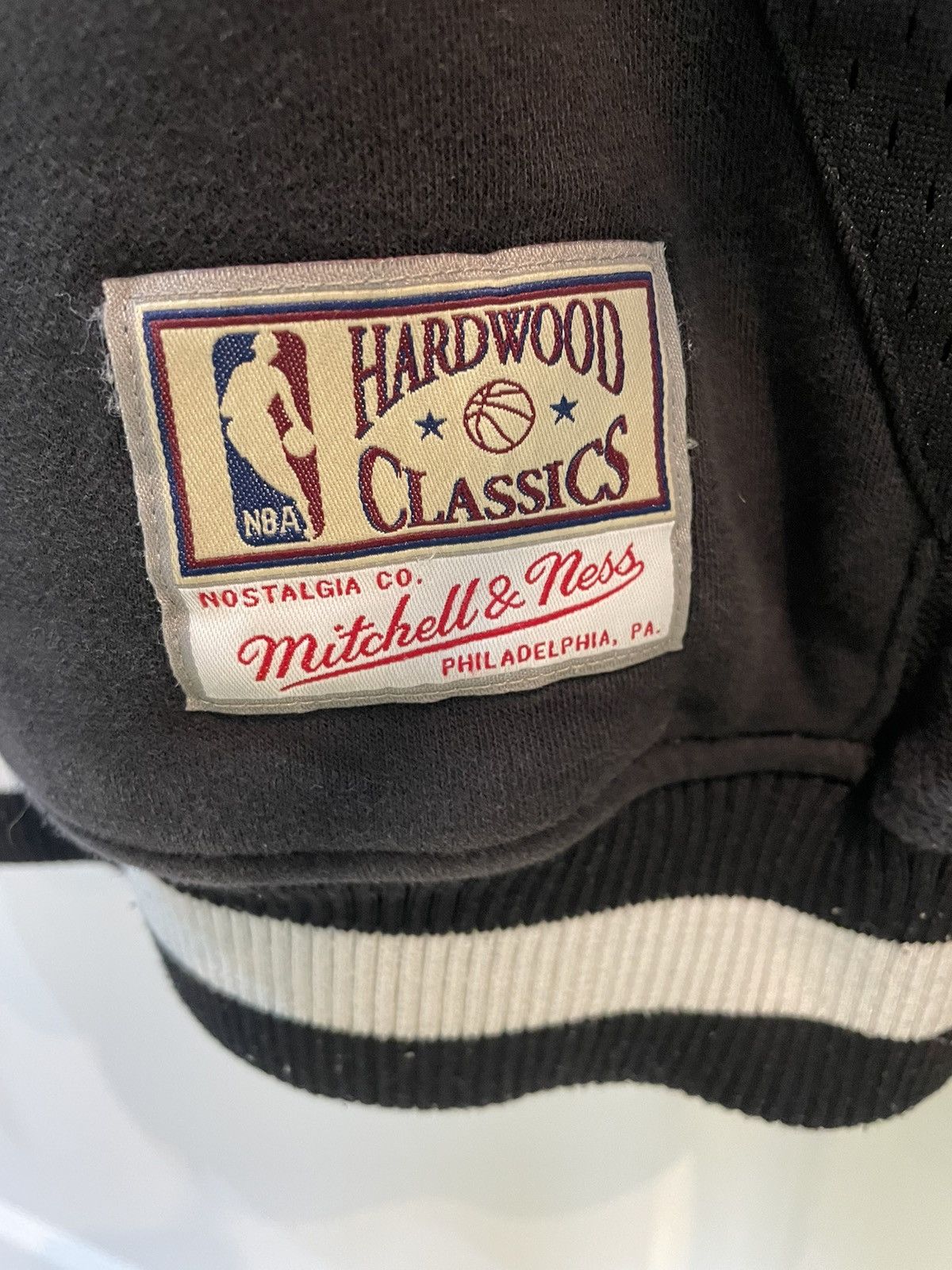 NFL × Reebok × Vintage 🔥 Rare Vintage Chicago NBA Finals 1997 Hoodie 🔥 Size US XL / EU 56 / 4 - 3 Thumbnail