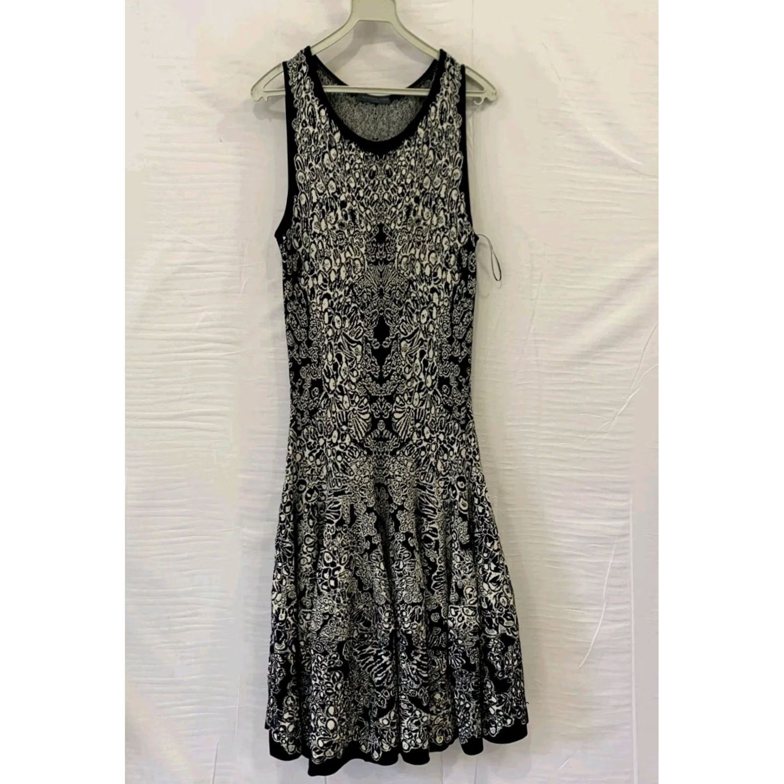 Alexander McQueen Alexander McQueen Silk Blend Kaleidoscope Knit Dress S Black & Ivory Midi Sleeveless S Size S / US 4 / IT 40 - 2 Thumbnail