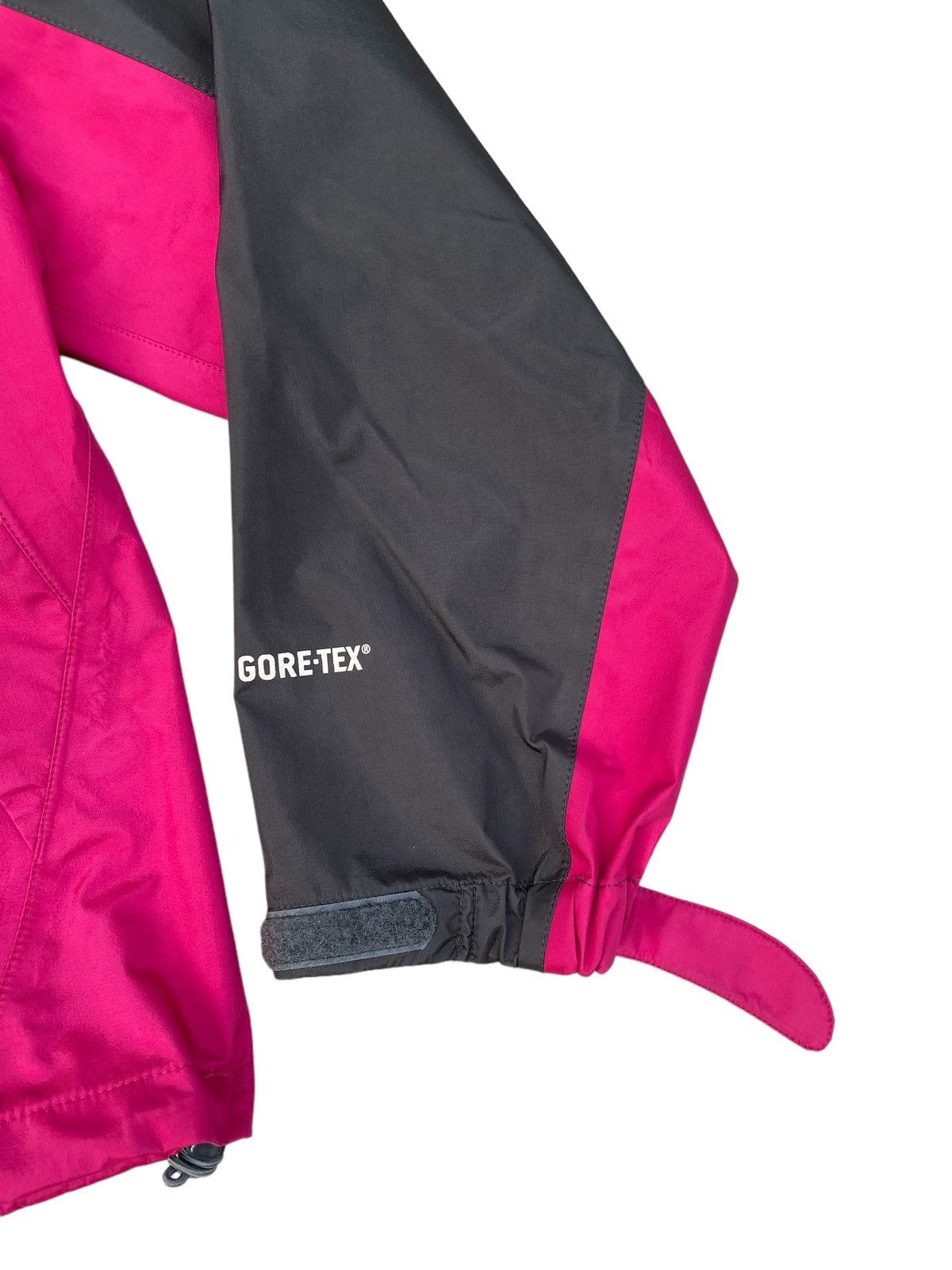 Goretex × The North Face THE NORTH FACE GORE-Tex Waterproof jacket nice design Size US M / EU 48-50 / 2 - 7 Thumbnail