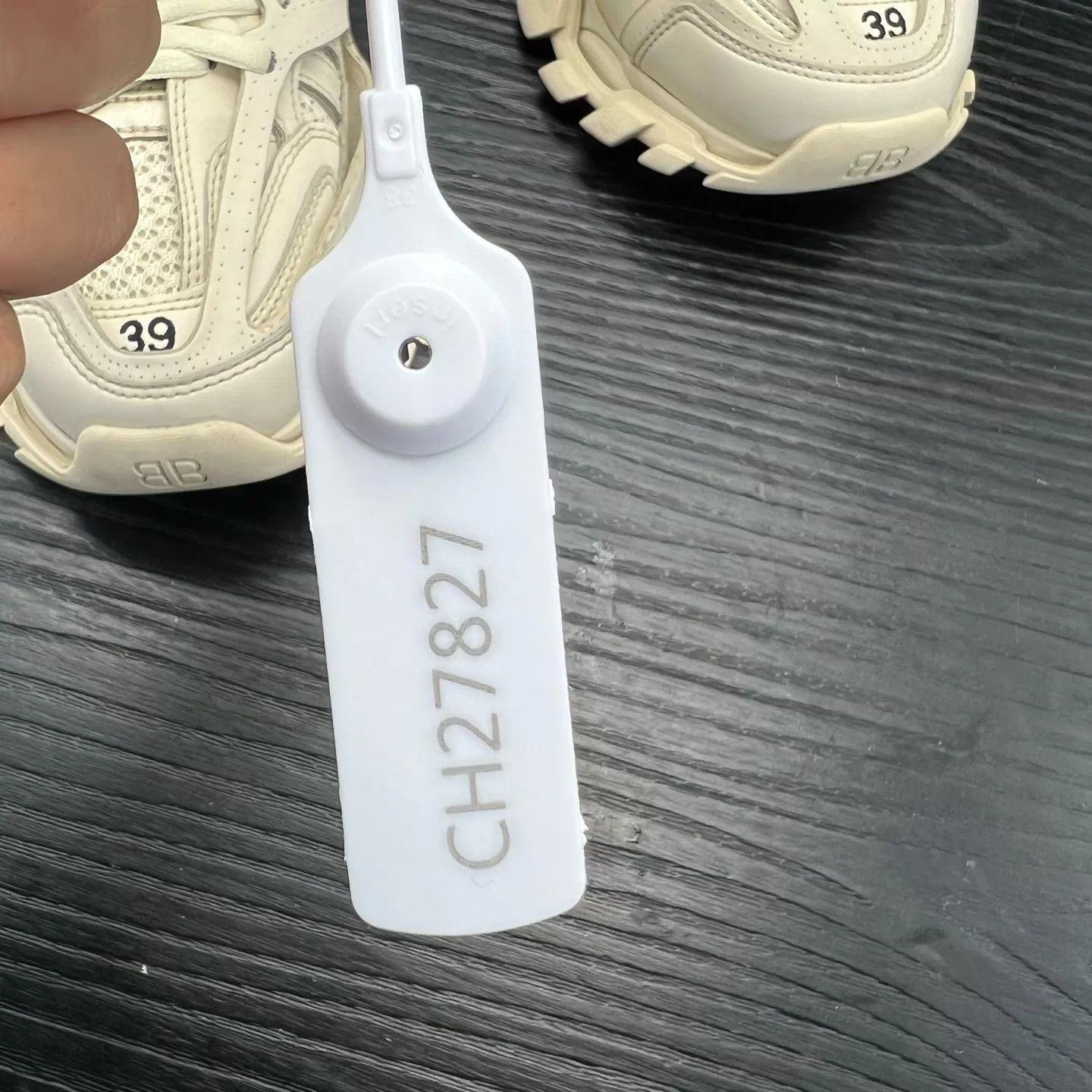 Balenciaga Balenciaga Track Beige Sneakers Size 39 Size US 8.5 / EU 41-42 - 9 Thumbnail