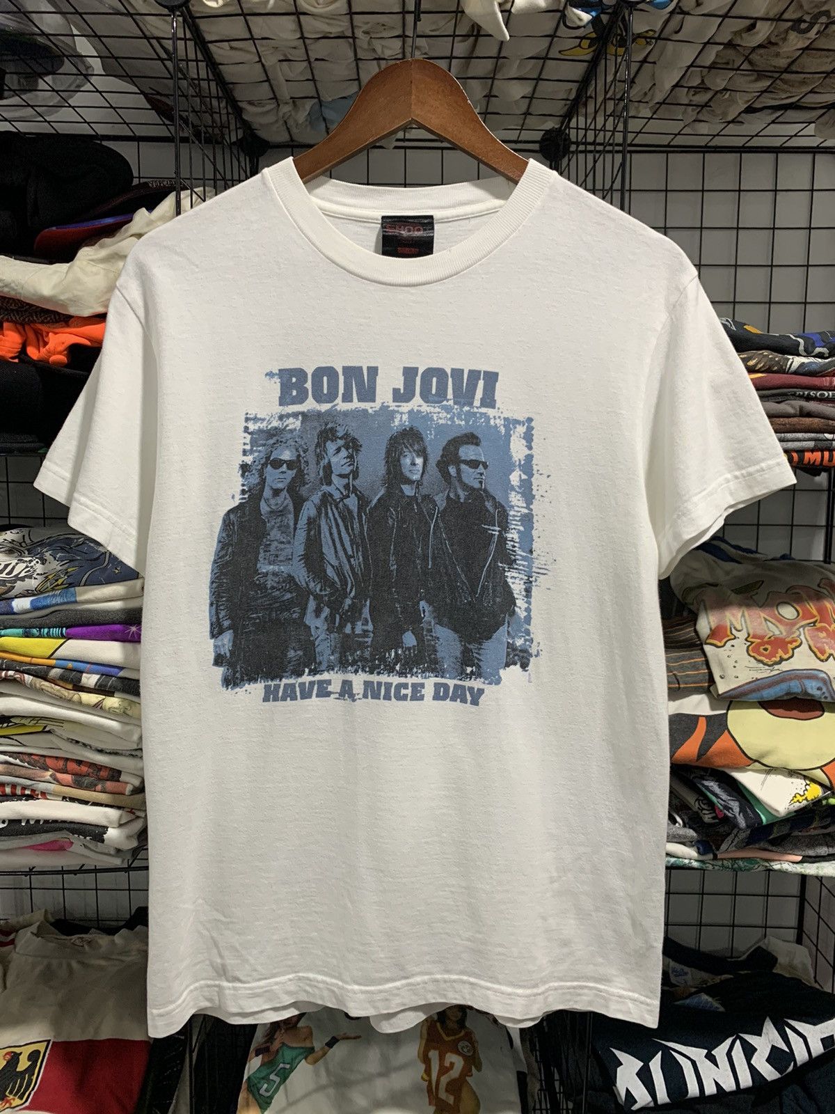 Bon Jovi × Vintage Vintage Bon Jovi Japan Tour 2006 Tshirt Size US S / EU 44-46 / 1 - 1 Thumbnail