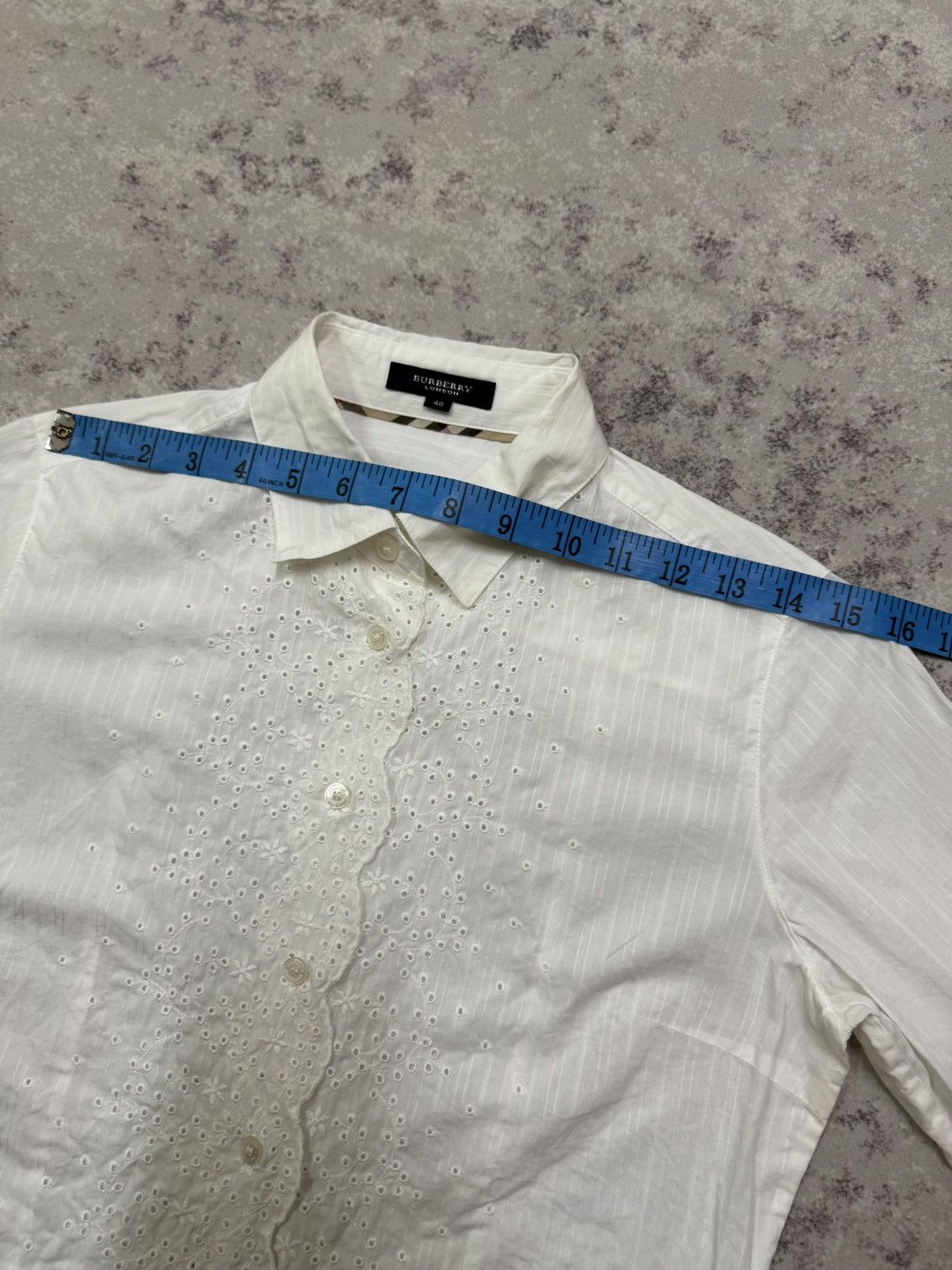 Burberry Burberry London White Broderie Anglaise Embroidered Shirt Size S / US 4 / IT 40 - 18 Thumbnail