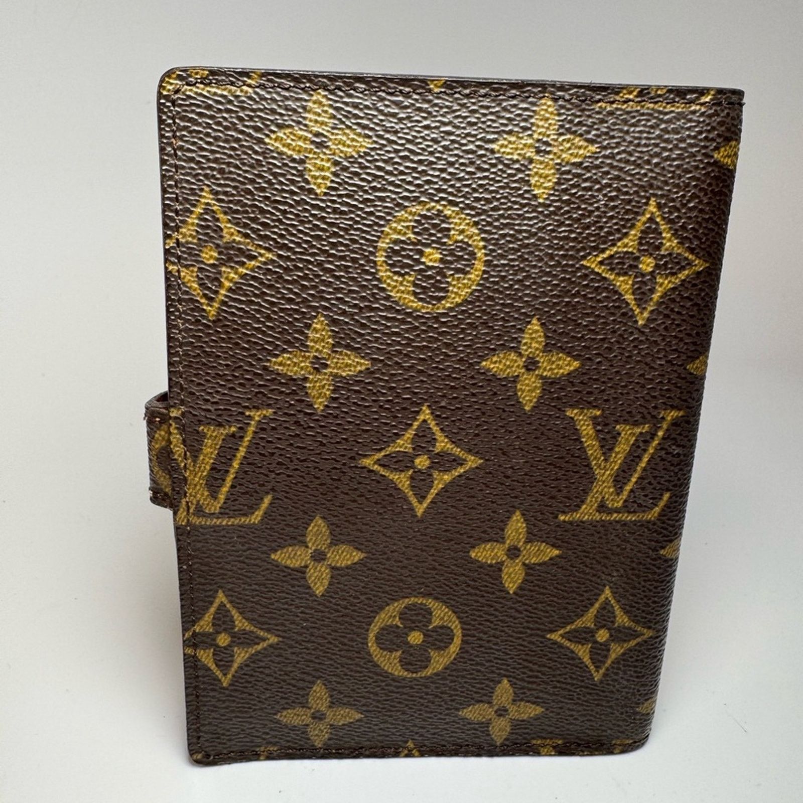 Louis Vuitton Louis Vuitton Agenda PM Monogram / Passport Holder Size ONE SIZE - 4 Thumbnail
