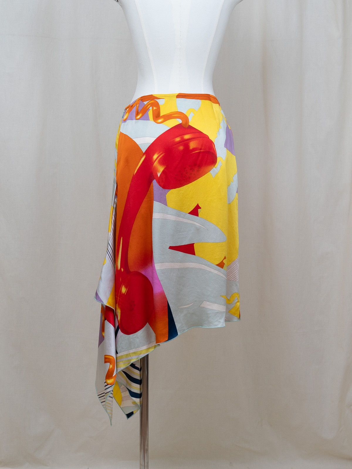 Christian Lacroix Christian Lacroix | Red landline phone Print Silk Skirt Size 27" / US 4 / IT 40 - 8 Thumbnail