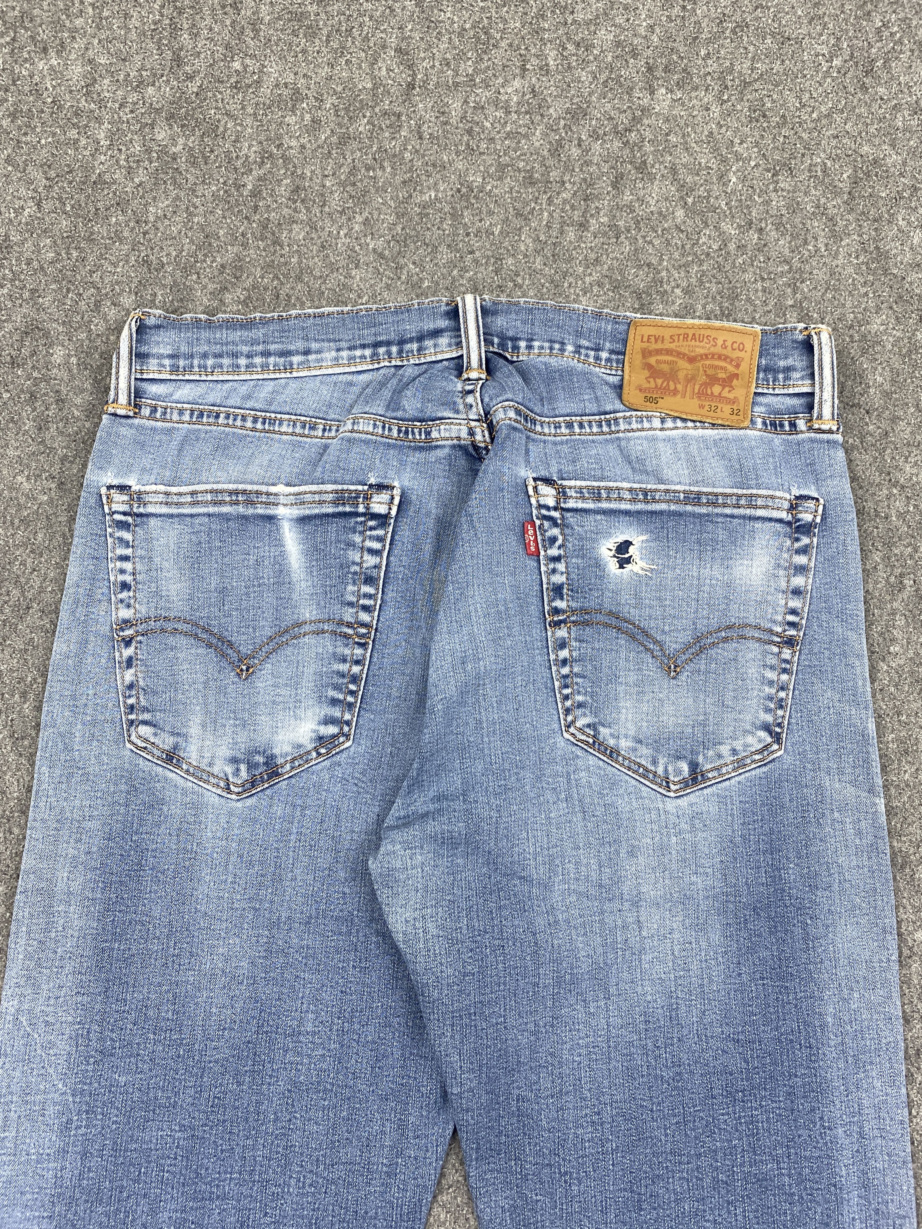 Levi's Vintage Levi's 505 Faded Blue Jeans DP2825 Size US 31 - 4 Thumbnail