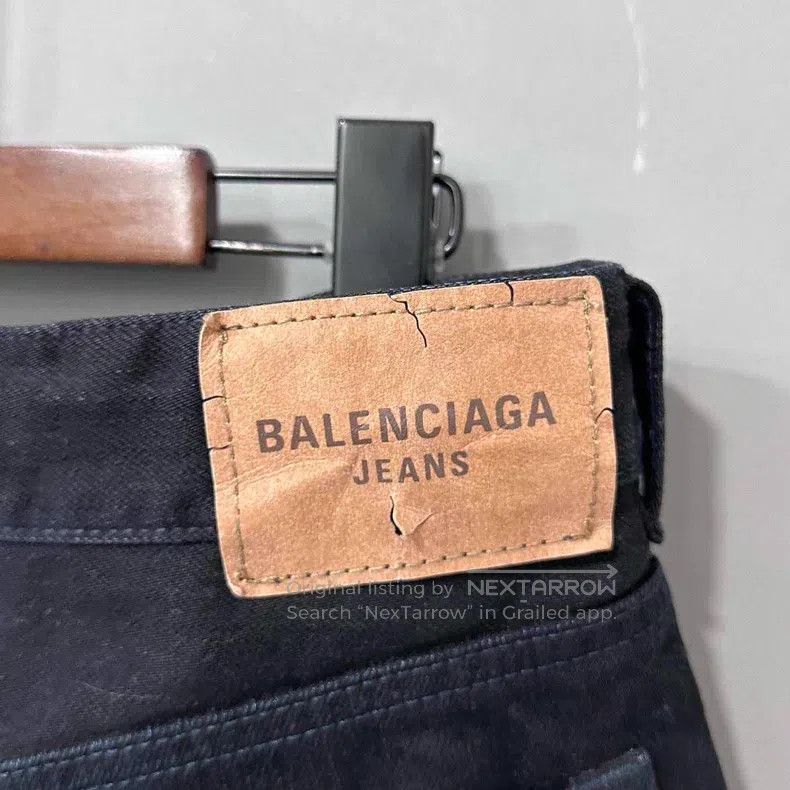 Balenciaga Balenciaga size S Distressed deep blue logging denim jeans Size US 30 / EU 46 - 4 Thumbnail