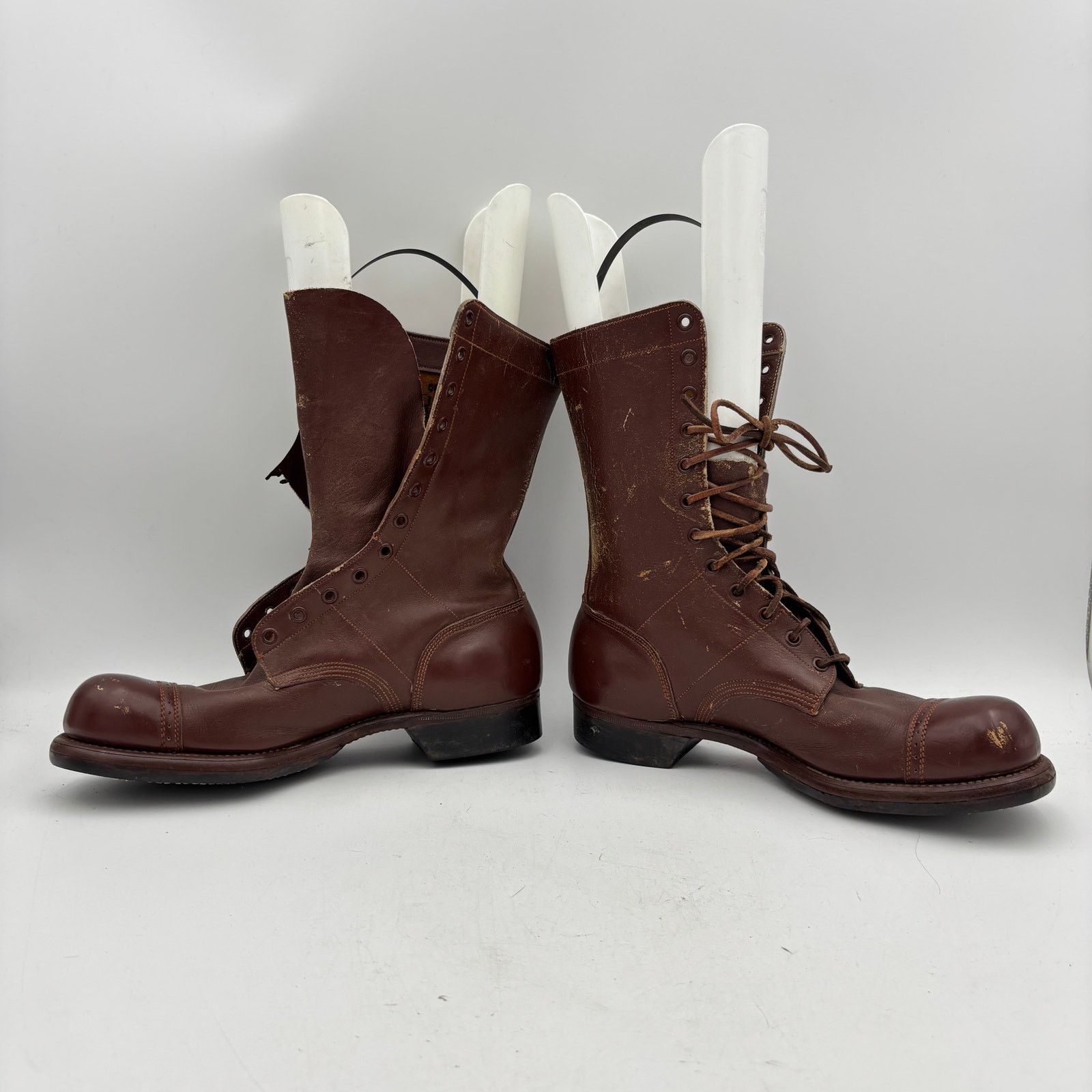 Vintage Vintage WWII 1942 Paratrooper Jump Boots 9D Size US 9 / EU 42 - 5 Thumbnail