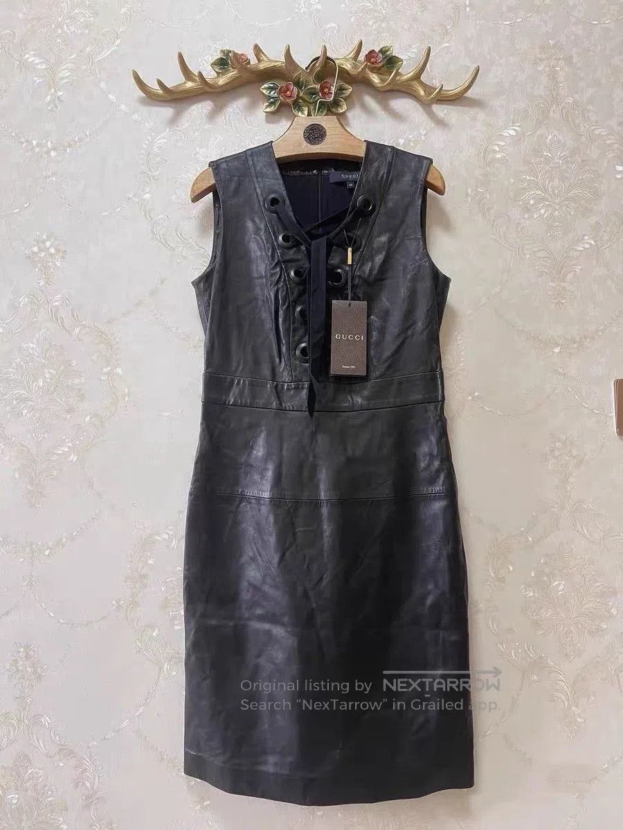 Gucci Gucci Runway Strapped Leather Sleeveless Dress. Size M / US 6-8 / IT 42-44 - 1 Thumbnail