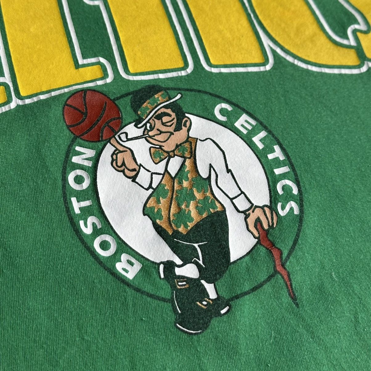 Nutmeg Vintage Nutmeg Boston Celtics NBA Tee Size US XL / EU 56 / 4 - 4 Thumbnail