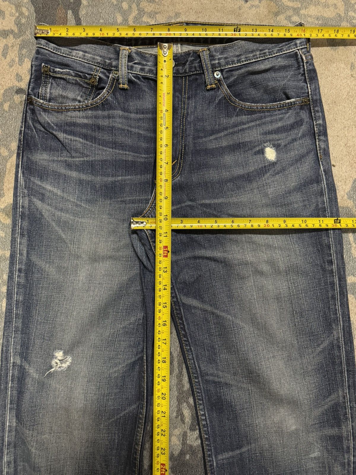 Levi's Vintage Levis 702 90s Faded Wash Distressed Straight Jeans Size US 32 / EU 48 - 17 Thumbnail