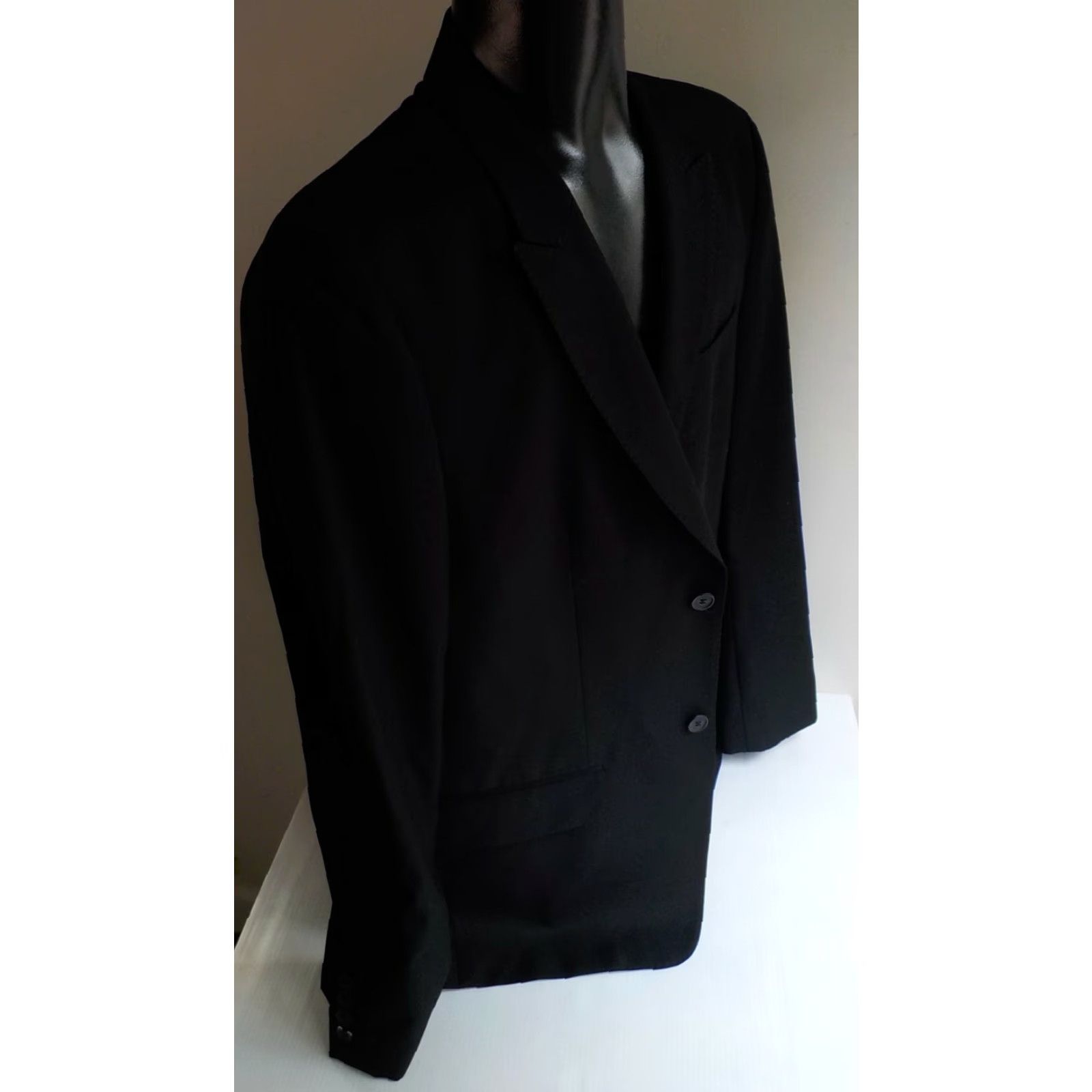 Vintage HOWE Blazer Sport Coat 2 Button Black Poly/Viscose SZ 46R Regular Men’s Blazer Size 46R - 3 Thumbnail